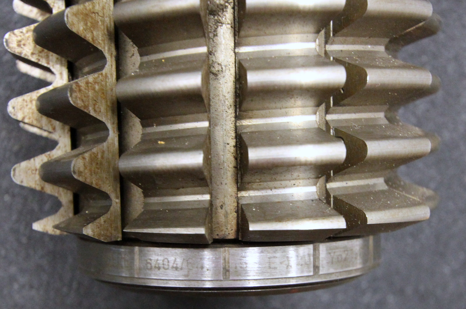 Bild des Artikels KLINGELNBERG-Stollenwälzfräser-involute-spline-hob-m-=-5mm-BP-III-nach-DIN3972