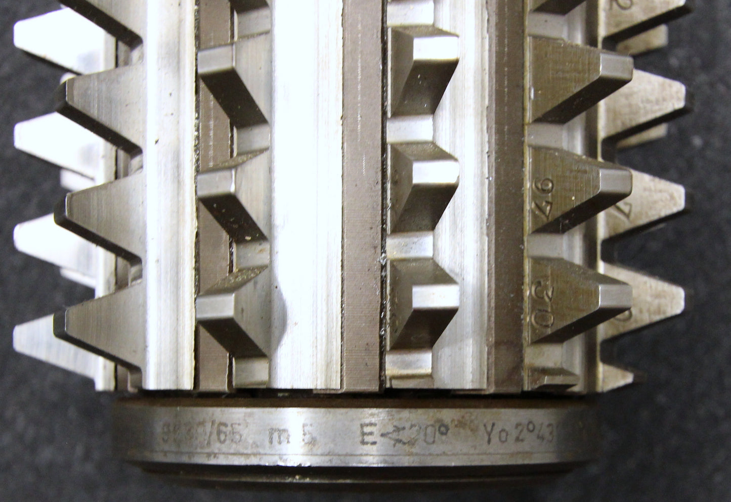 Bild des Artikels KLINGELNBERG-Stollenwälzfräser-involute-spline-hob-Fertigfräser-m-=-5mm