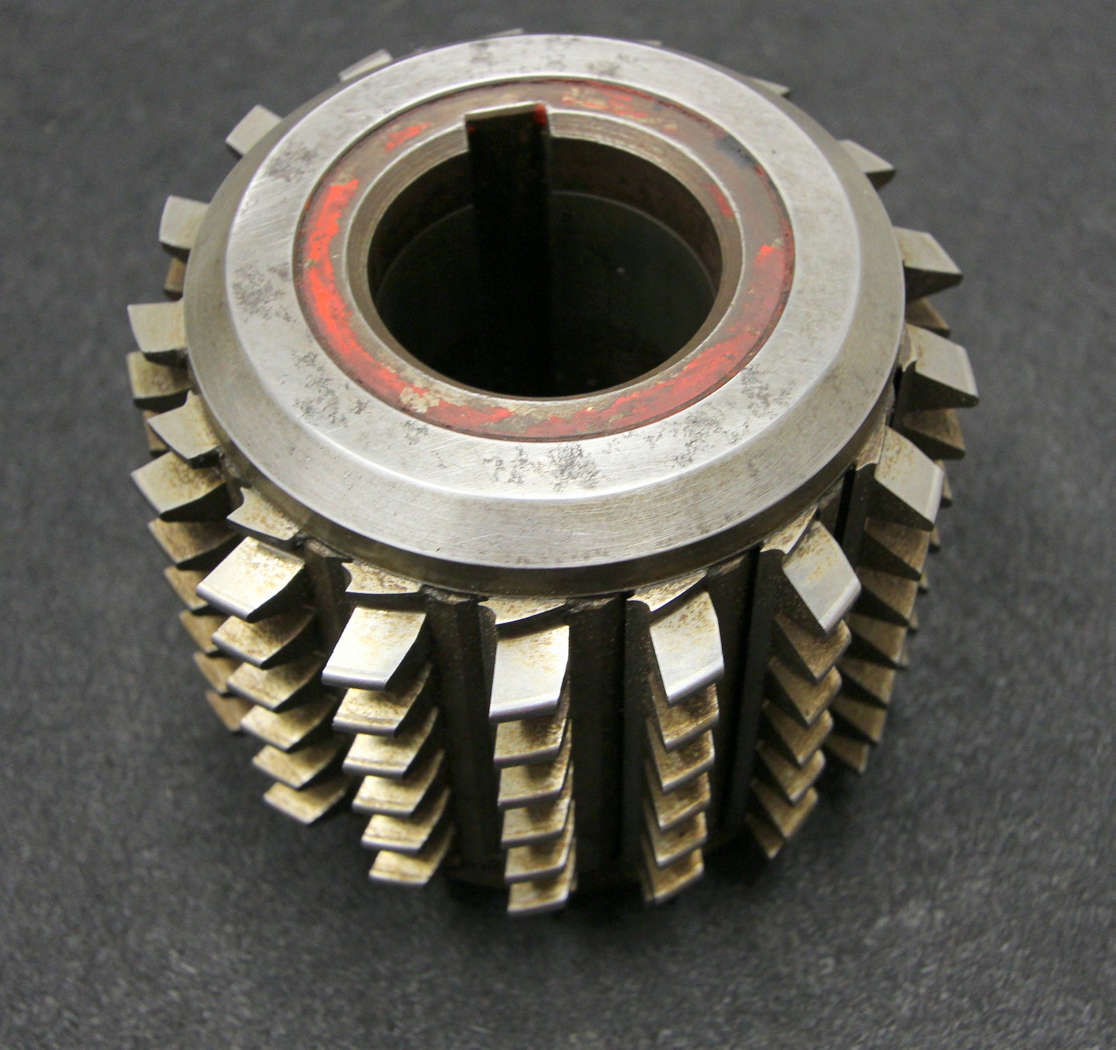 Bild des Artikels SAAZOR-Stollenwälzfräser-involute-spline-hob-m-=-4mm-20°-EGW-Ø125x110xØ50mm