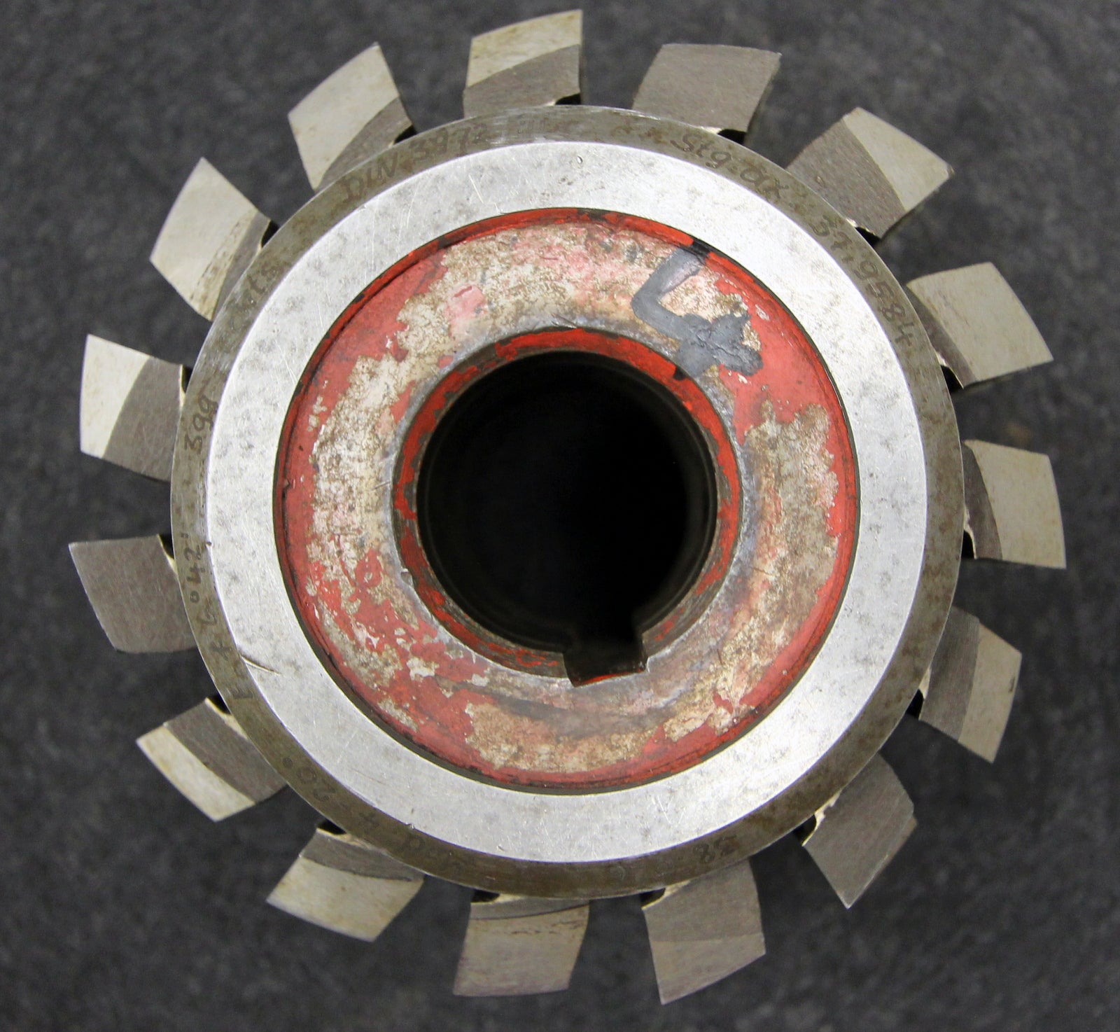 Bild des Artikels SAAZOR-Stollenwälzfräser-involute-spline-hob-m=-4mm-BP-III-nach-DIN3972