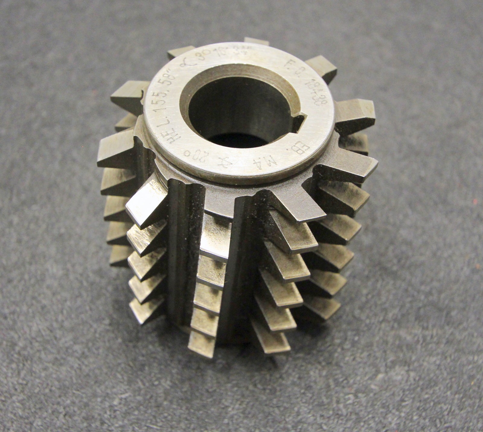 Bild des Artikels Vollstahlwälzfräser-gear-hob-m-=-4mm-20°-EGW-Abmessungen-Ø75x80xØ27mm-mit-LKN