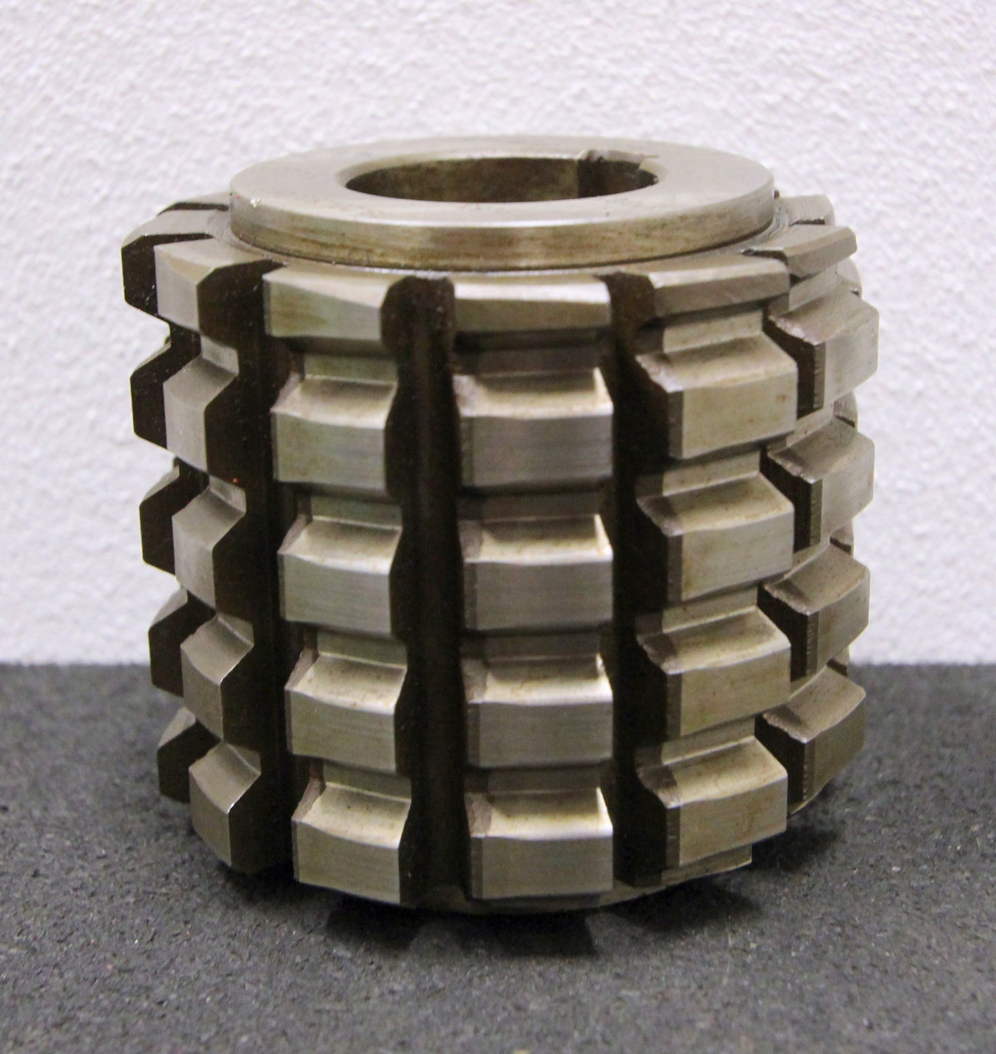 Bild des Artikels LEIMBACH-Vollstahlwälzfräser-gear-hob-DP5,85-20°-EGW-Ø80x70xØ32mm