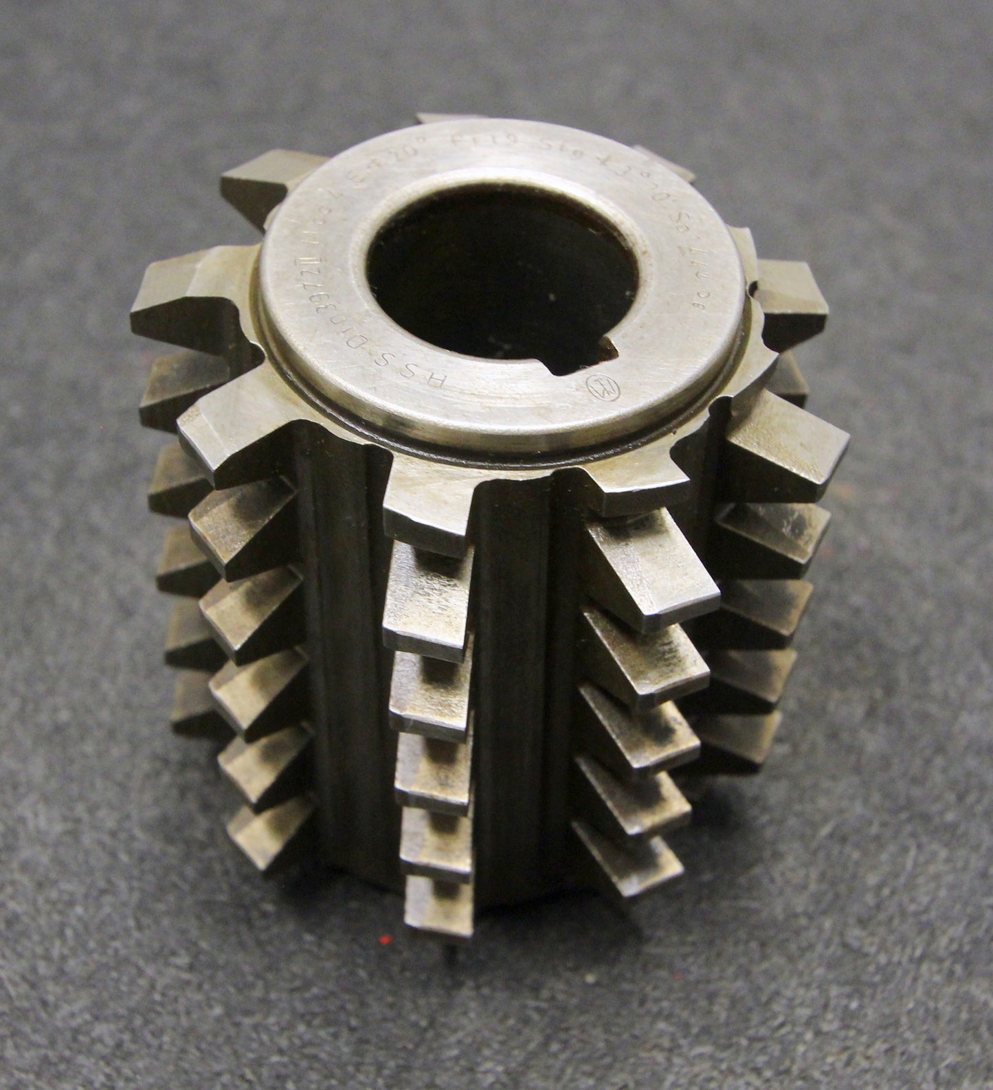 Bild des Artikels FETTE-Vollstahlwälzfräser-gear-hob-m=-4mm-BP-II-nach-DIN3972-20°-EGW