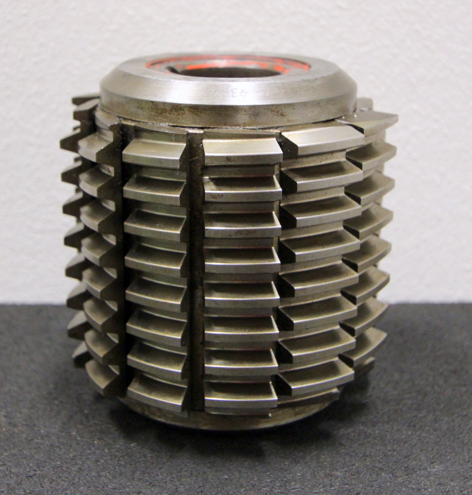 Bild des Artikels SAAZOR-Stollenwälzfräser-involute-spline-hob--DP8/10-20°-EGW-12-Spannuten