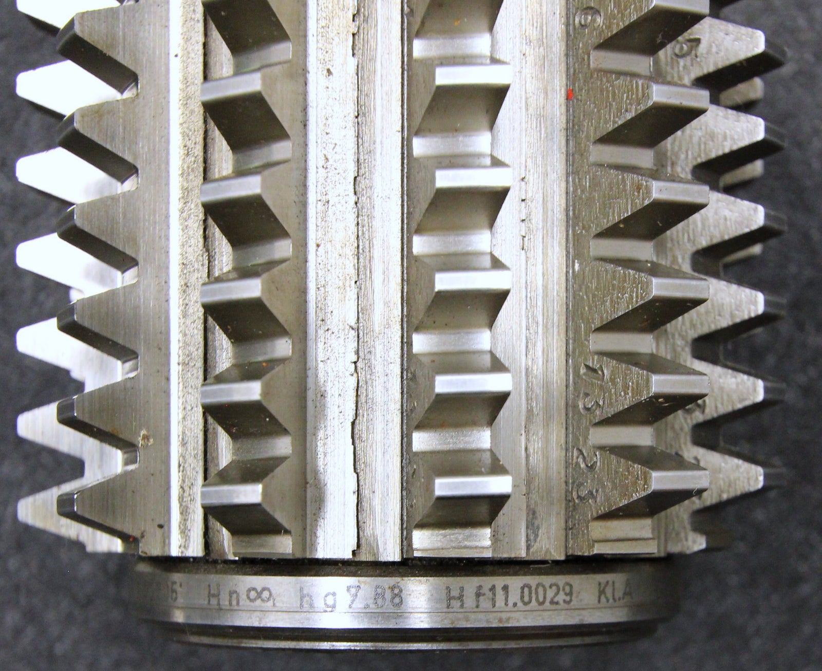 Bild des Artikels KLINGELNBERG-Stollenwälzfräser-involute-spline-hob-Fertigfräser-m-=-3,5mm-BPII