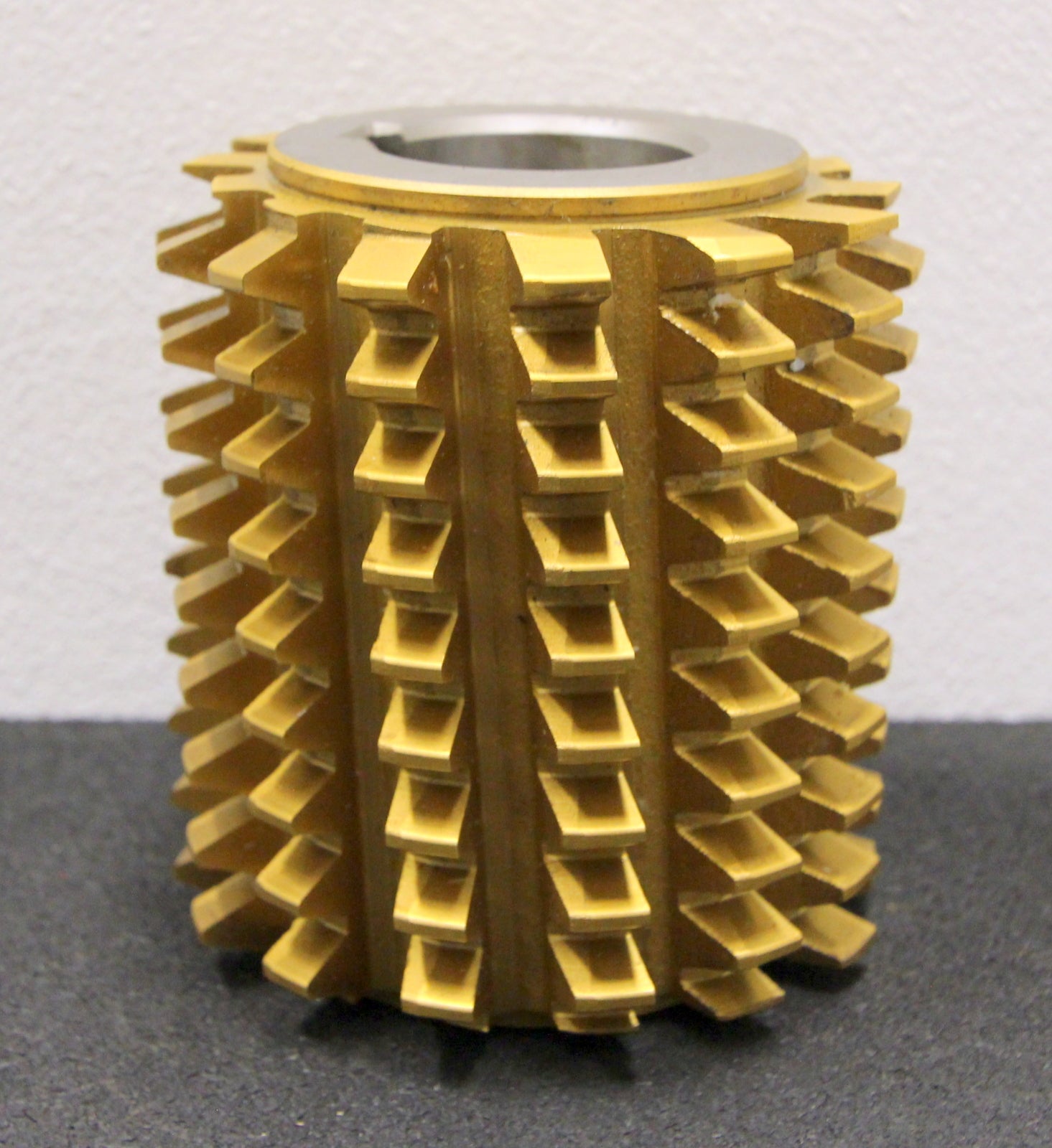 Bild des Artikels PWS-Vollstahlwälzfräser-gear-hob-m-=-7mm-BP-III-DIN3972-20°-EGW-Ø100x110xØ40mm