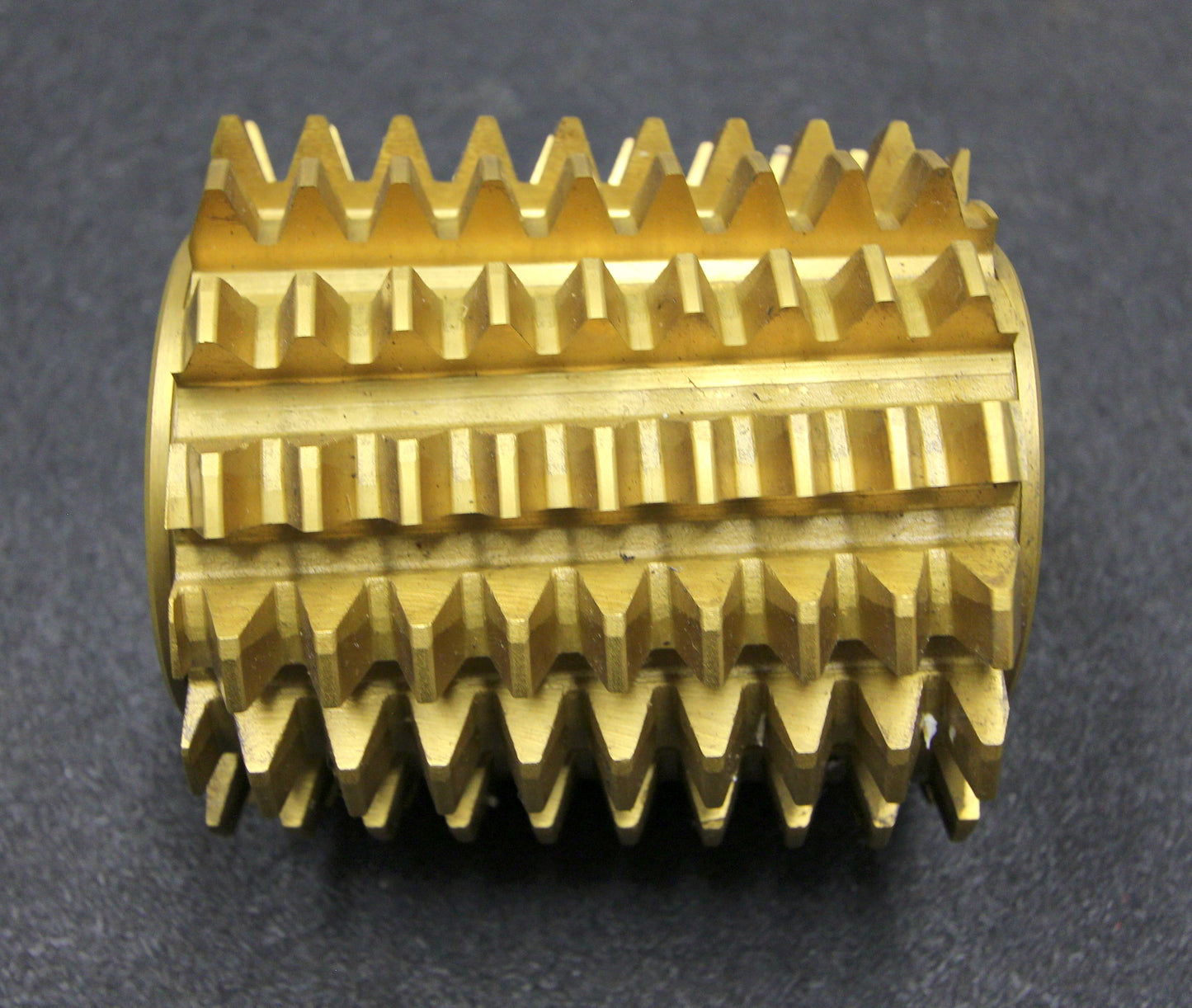 Bild des Artikels PWS-Vollstahlwälzfräser-gear-hob-m-=-7mm-BP-III-DIN3972-20°-EGW-Ø100x110xØ40mm