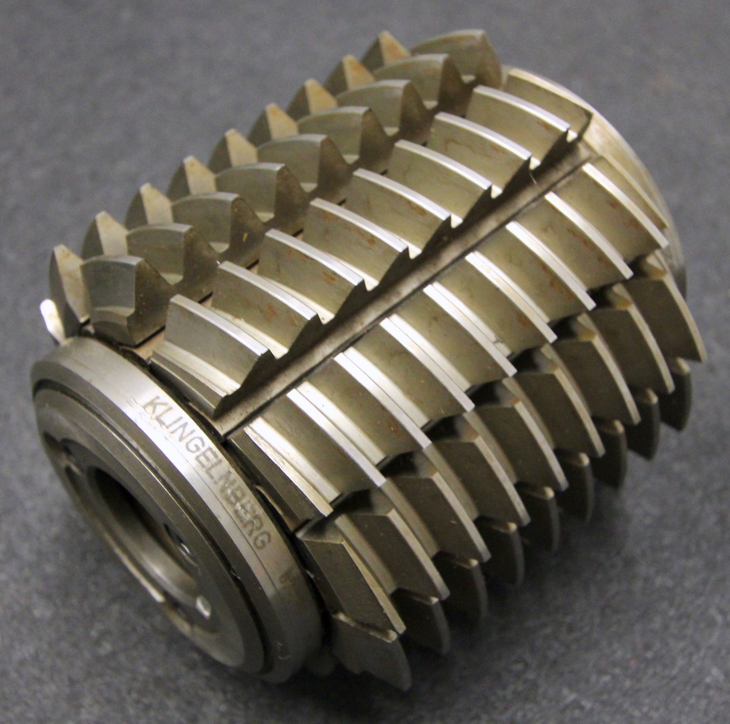 Bild des Artikels KLINGELNBERG-Stollenwälzfräser-involute-spline-hob--m-=-3,5mm-Ø110x130xØ32mm