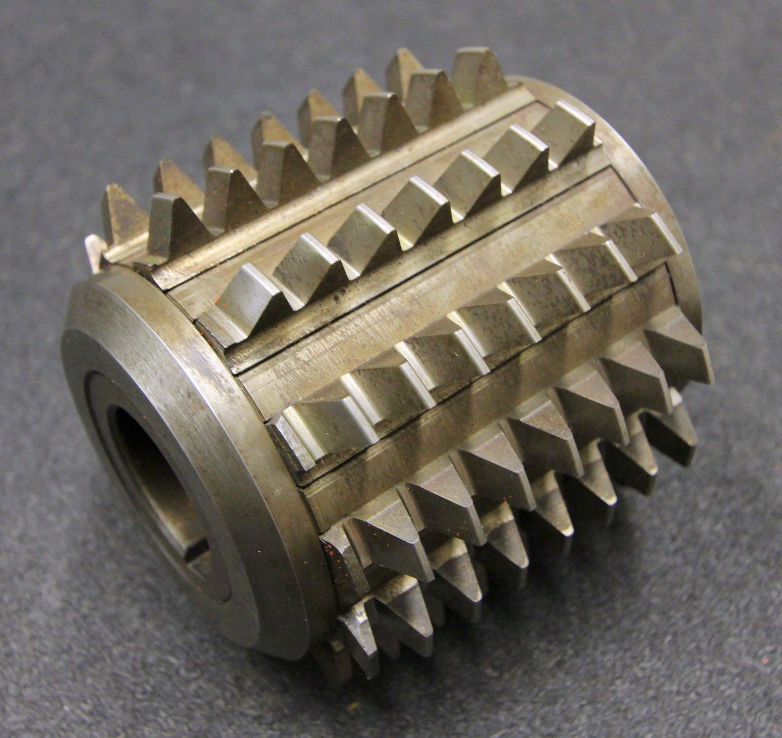 Bild des Artikels SAAZOR-Stollenwälzfräser-involute-spline-hob-Vorfräser-m-=-3,5mm-Ø105x105xØ32mm