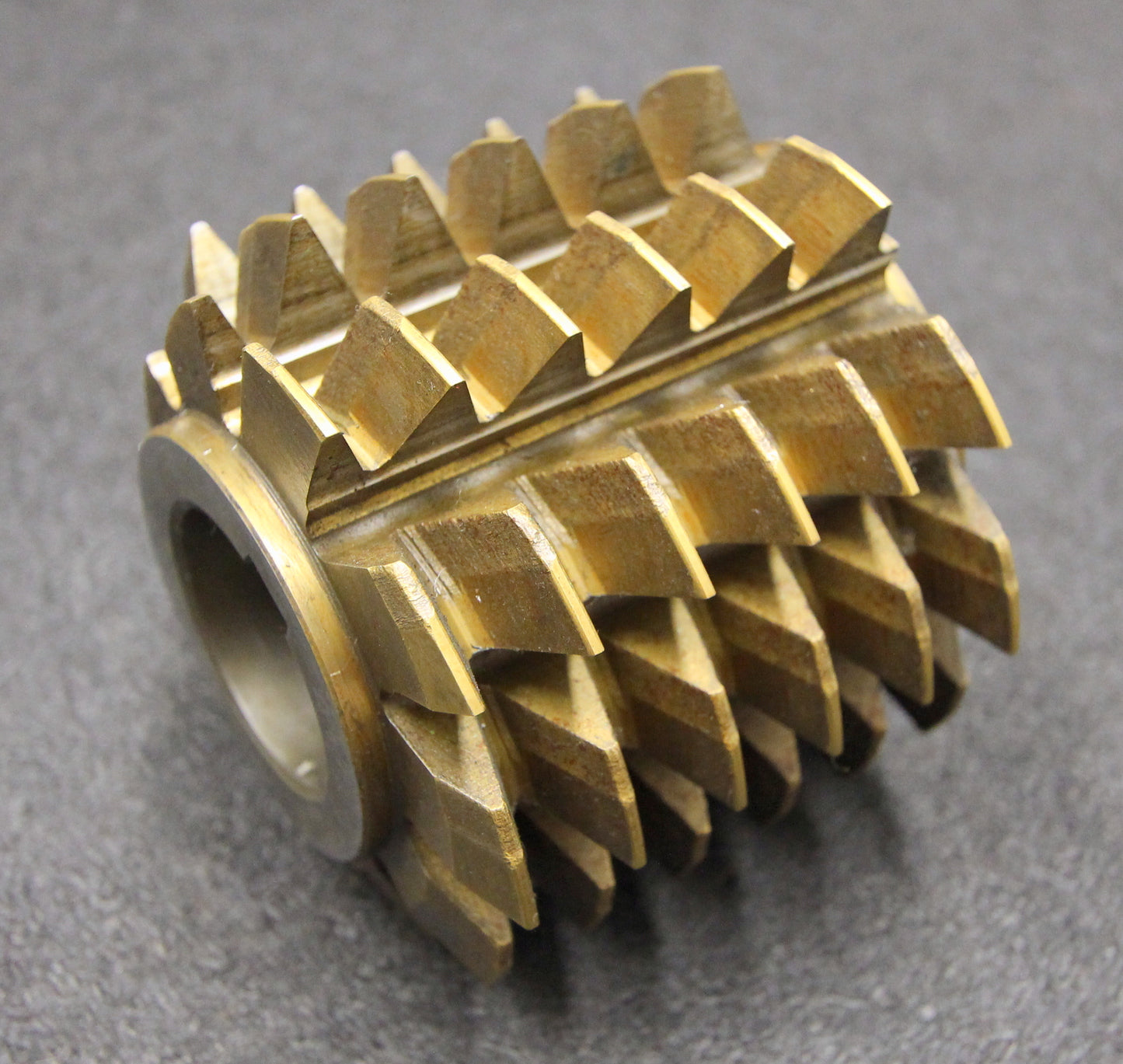 Bild des Artikels Vollstahlwälzfräser-gear-hob-m-=-4mm-20°-EGW-Abmessungen--Ø90x80xØ32mm-mit-LKN