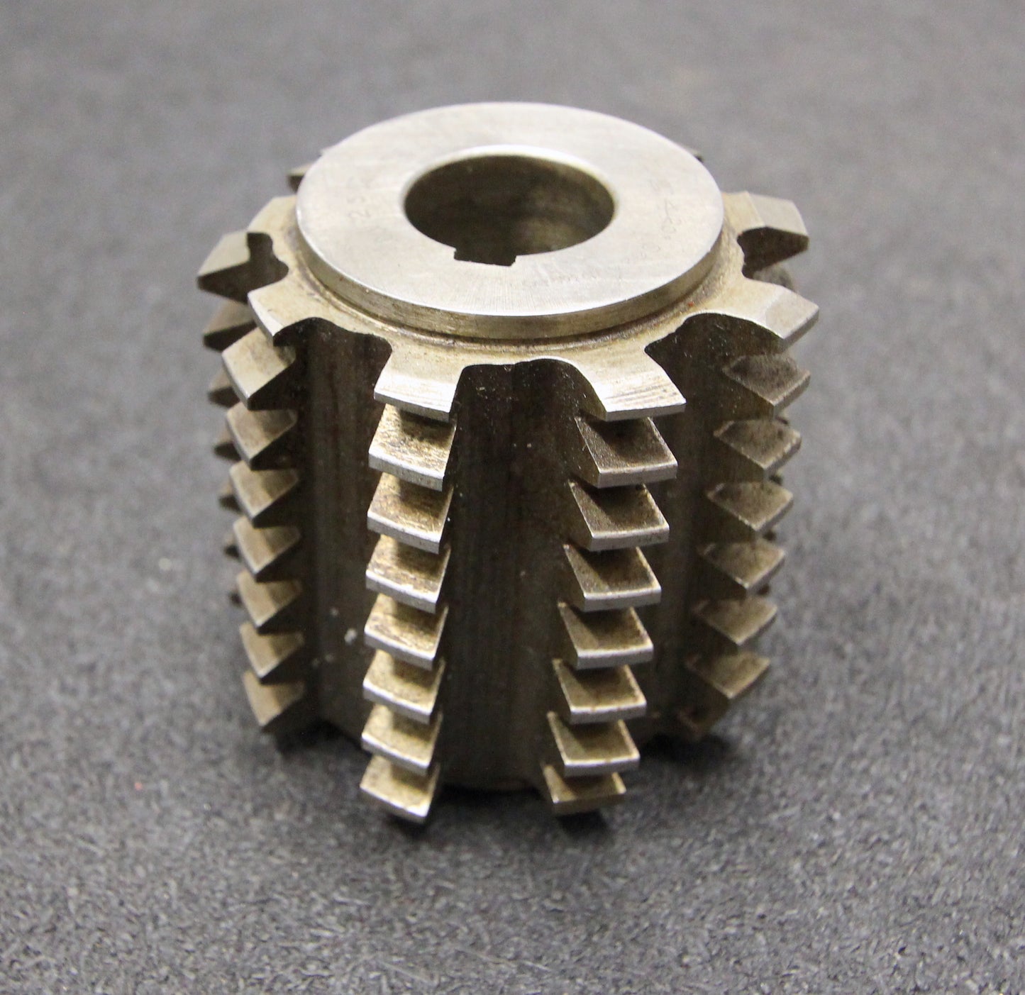 Bild des Artikels Vollstahlwälzfräser-gear-hob-m-=-2,5mm-20°-EGW-Abmessungen-Ø65x65xØ22mm-mit-LKN