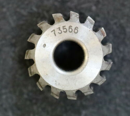 MIKRON Wälzfräser No. 73566 - Ø24x15xØ8mm 1gg. Rechts 15 Spanuten