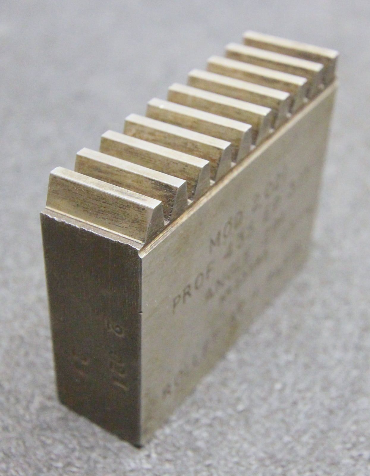 ROLLET PARIS Hobelkamm rack cutter m= 2,021 Angle 29°