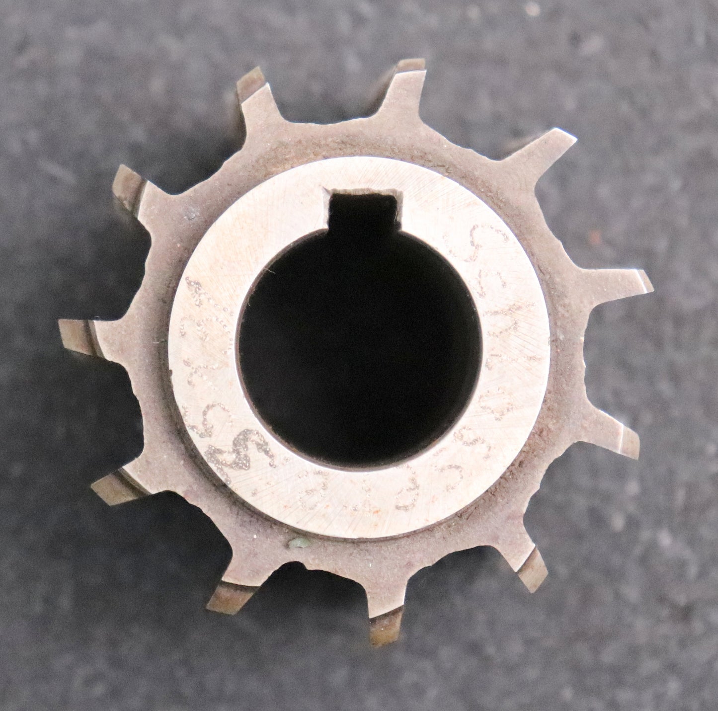 Kerbzahnwellen-Wälzfräser mit gekrümmten Flanken serration hob Nennmaß 35x31