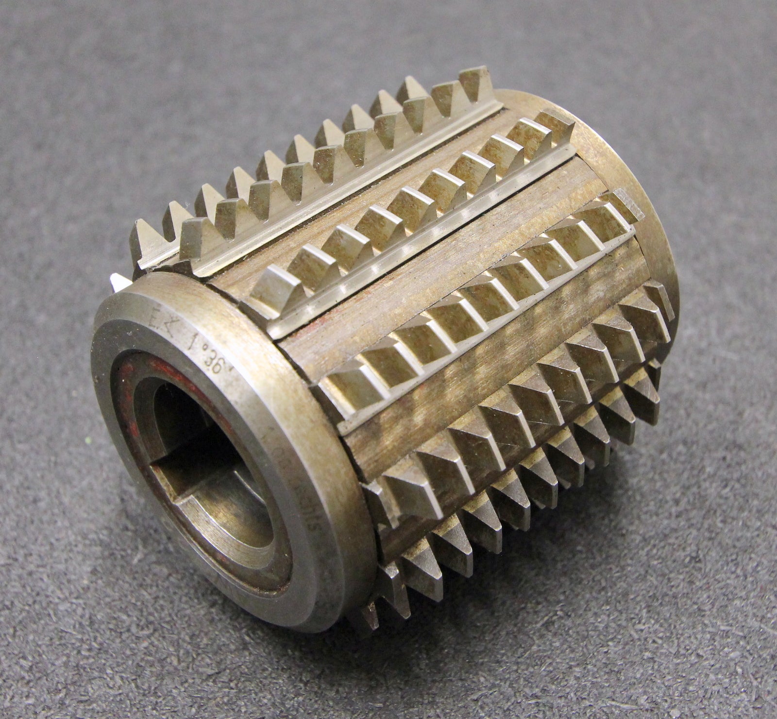 Bild des Artikels SAAZOR-Stollenwälzfräser-involute-spline-hob-m-=-2,25mm-BP-III-nach-DIN3972