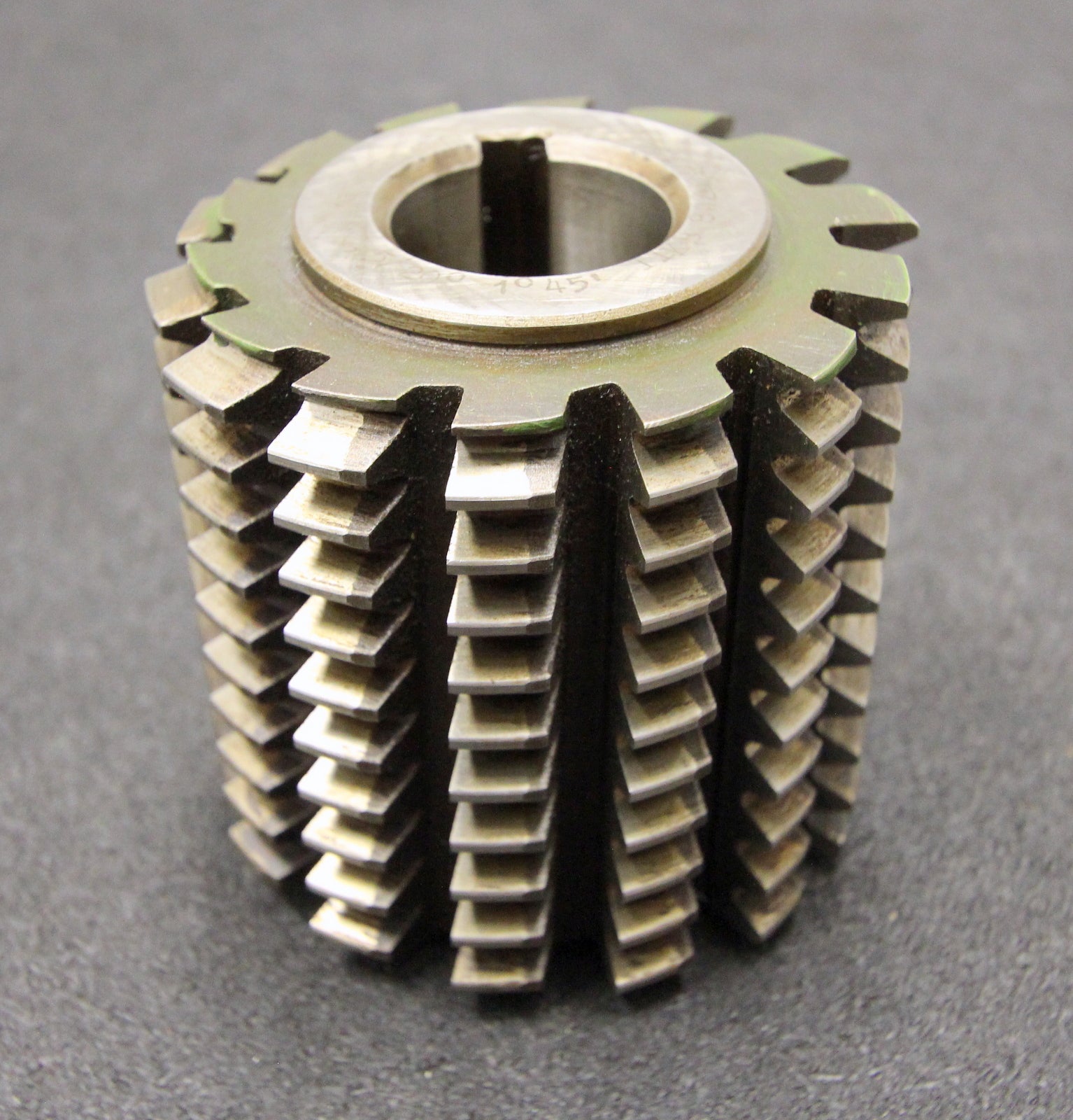 Bild des Artikels PWS-Vollstahlwälzfräser-gear-hob-m-=-2,5mm-BP-II-DIN3972-20°-EGW-Ø90x90xØ32mm