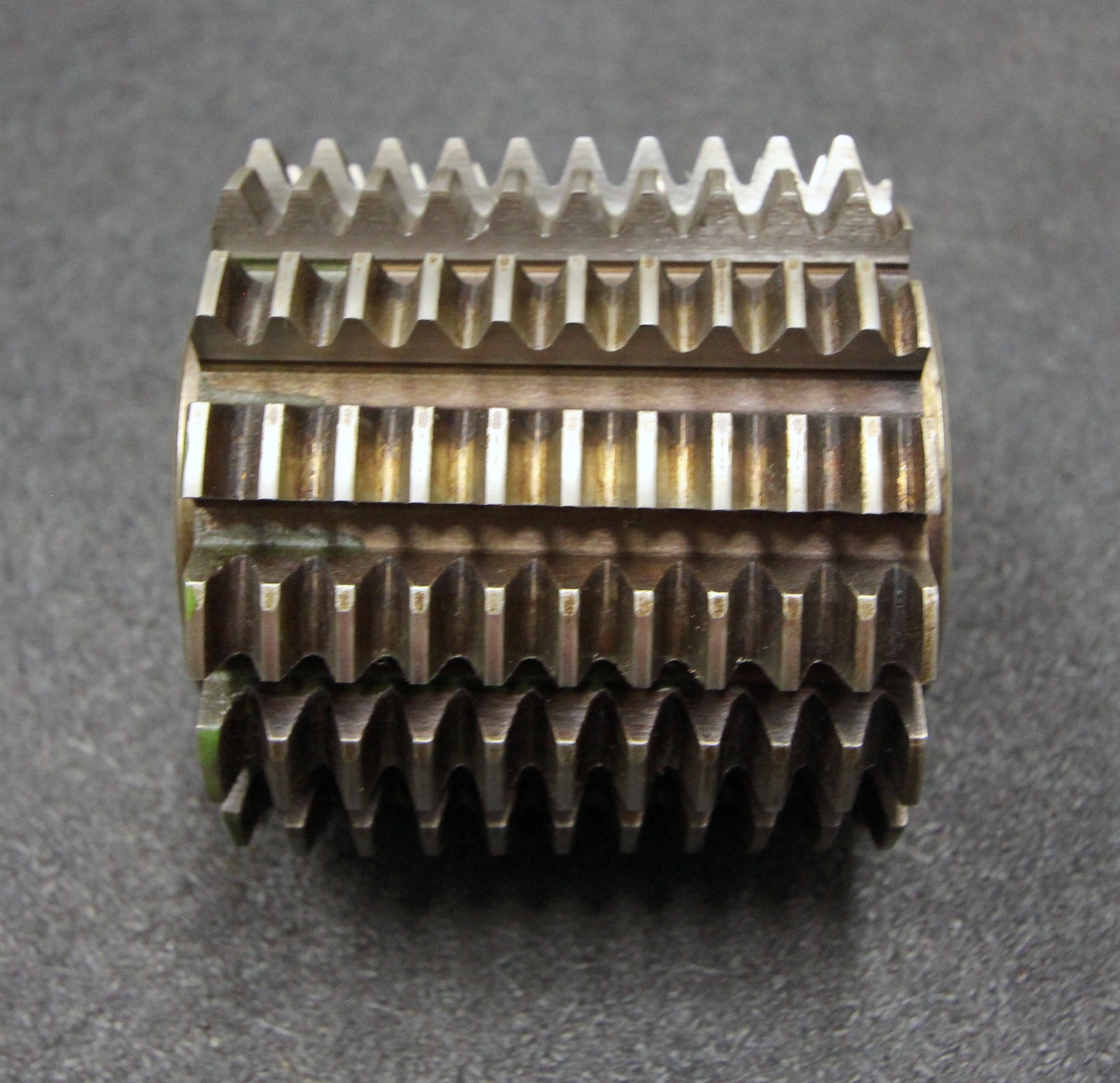 Bild des Artikels PWS-Vollstahlwälzfräser-gear-hob-m-=-2,5mm-BP-II-DIN3972-20°-EGW-Ø90x90xØ32mm