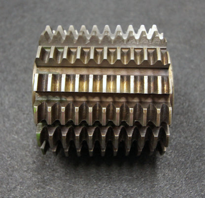 Bild des Artikels PWS-Vollstahlwälzfräser-gear-hob-m-=-2,5mm-BP-II-DIN3972-20°-EGW-Ø90x90xØ32mm