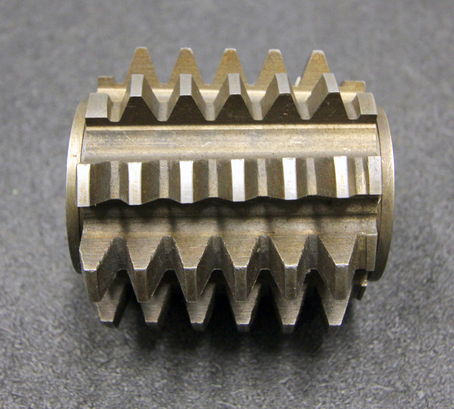 Bild des Artikels FETTE-Vollstahlwälzfräser-gear-hob-m-=-3,5mm-20°-EGW-Ø75x75xØ27mm-LKN-1gg.-R