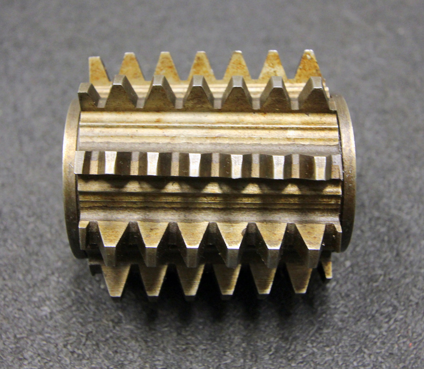 Bild des Artikels FETTE-Vollstahlwälzfräser-gear-hob-m-=-3mm-20°-EGW-Ø65x70xØ27mm-LKN-1gg.-L