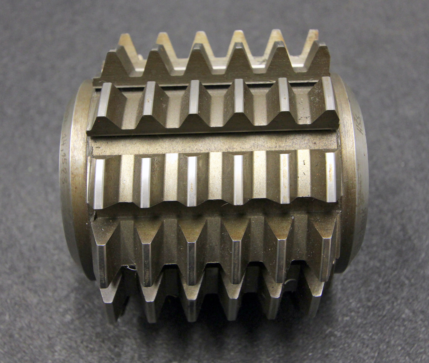 Bild des Artikels SAAZOR-Stollenwälzfräser-involute-spline-hob-Vorfräser-m-=-4,5mm-20°-EGW