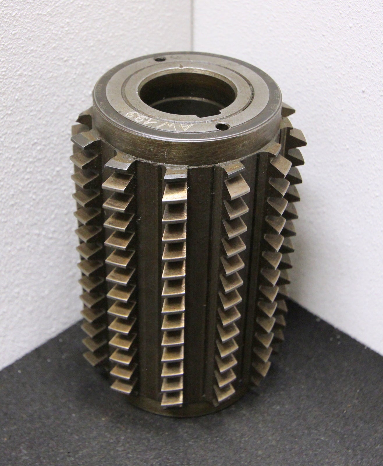 Bild des Artikels FETTE-Stollenwälzfräser-involute-spline-hob-m=2,5mm-BP-III-DIN3972-Ø85x130xØ32mm