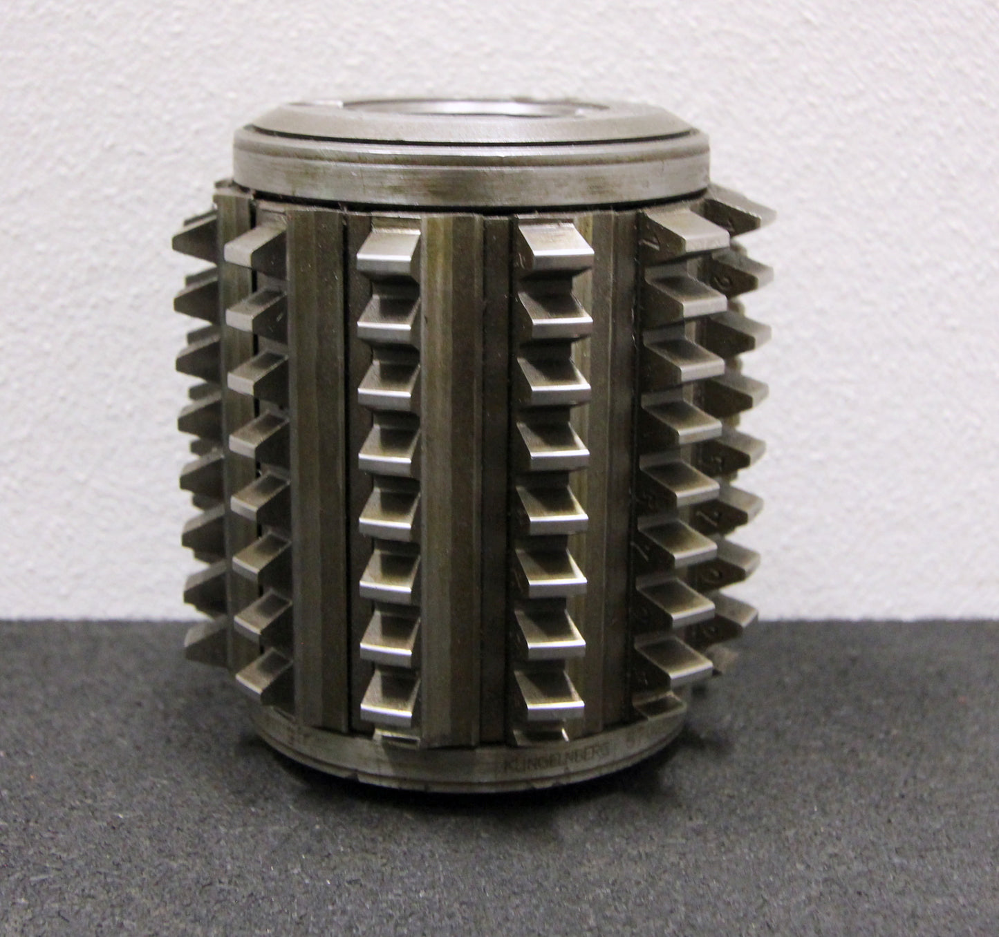Bild des Artikels KLINGELNBERG-Stollenwälzfräser-involute-spline-hob-Fertigfräser-m-=-3mm-1gg.-R