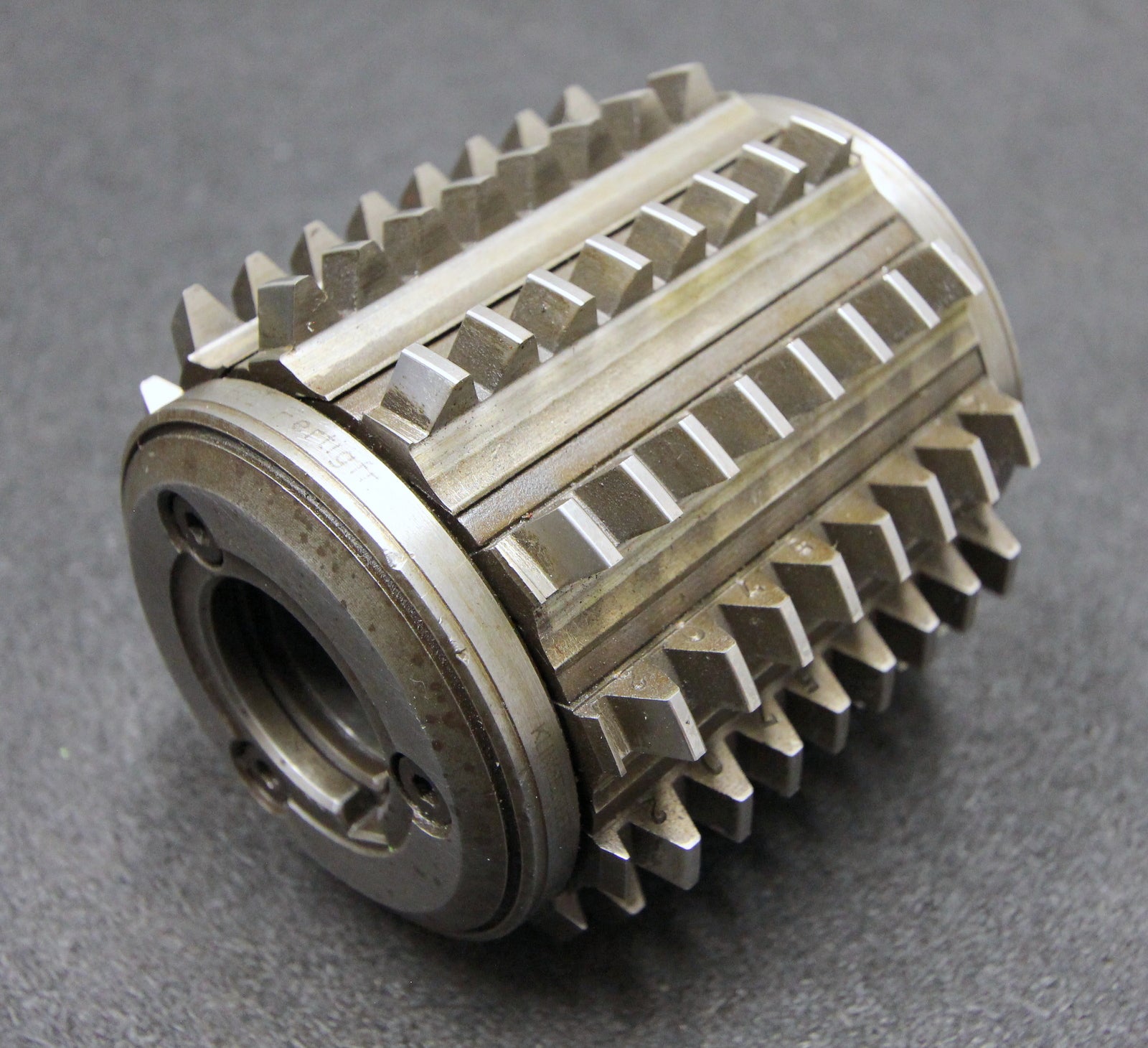 Bild des Artikels KLINGELNBERG-Stollenwälzfräser-involute-spline-hob-Fertigfräser-m-=-3mm-1gg.-R
