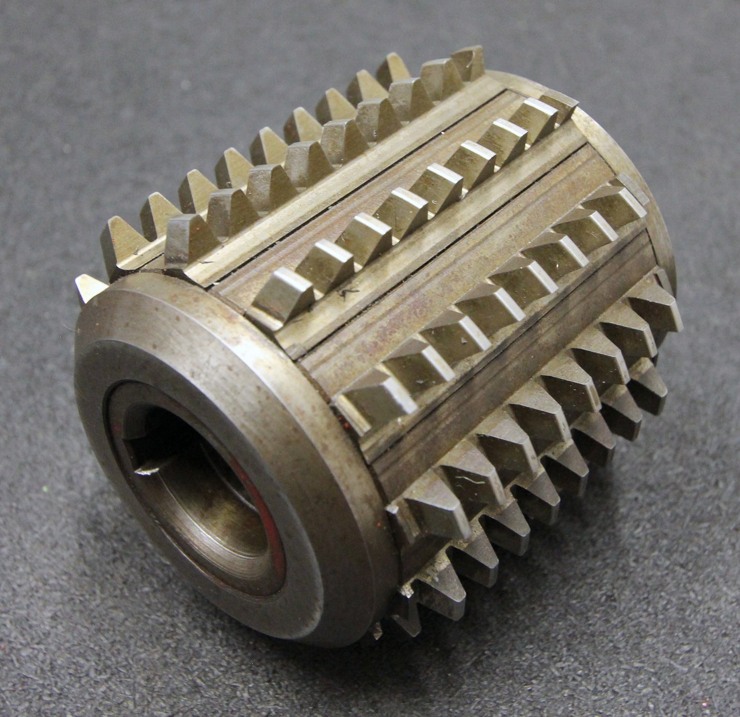 Bild des Artikels SAAZOR-Stollenwälzfräser-involute-spline-hob-Fertigfräser-m-=-3mm-Ø100x105xØ32mm