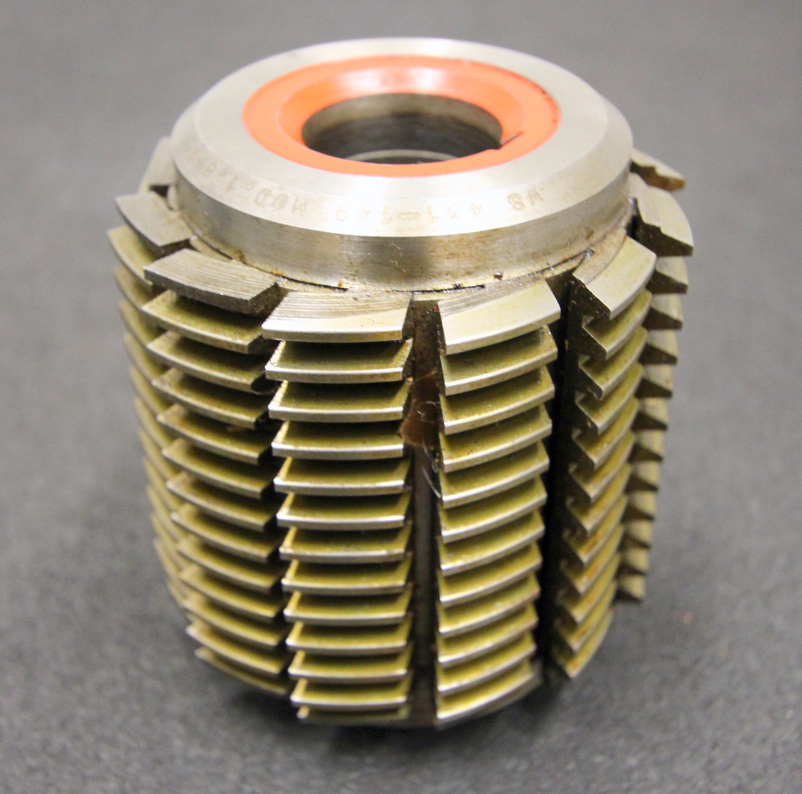 Bild des Artikels SAAZOR-Stollenwälzfräser-involute-spline-hob-m-=-1,8mm-15°-EGW-Ø80x90xØ27mm