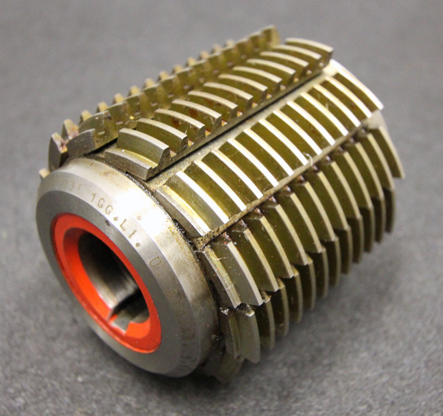 Bild des Artikels SAAZOR-Stollenwälzfräser-involute-spline-hob-m-=-1,8mm-15°-EGW-Ø80x90xØ27mm