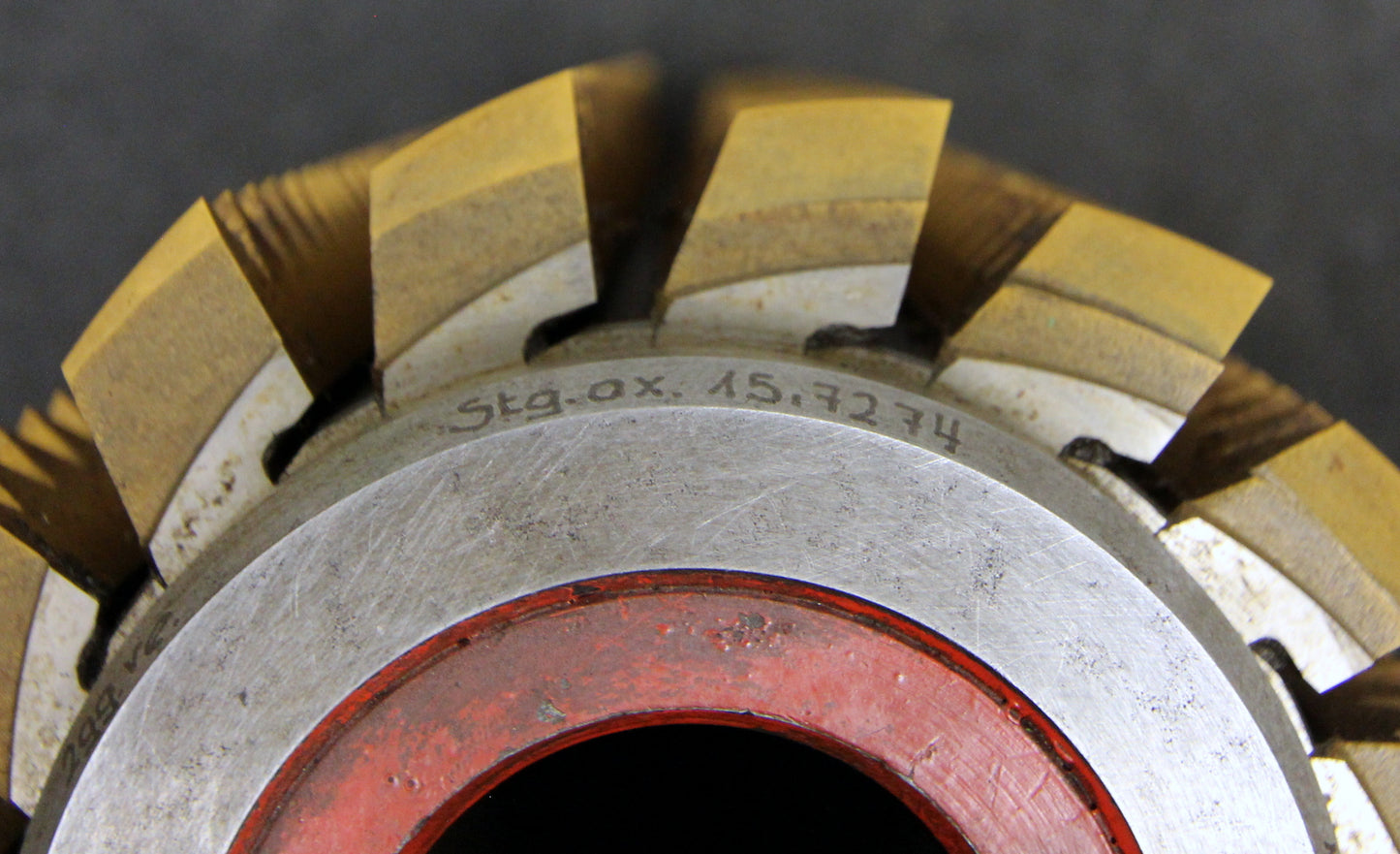 Bild des Artikels SAAZOR-Stollenwälzfräser-involute-spline-hob-m-=-2,5mm-25°-EGW-Ø120x210xØ40mm
