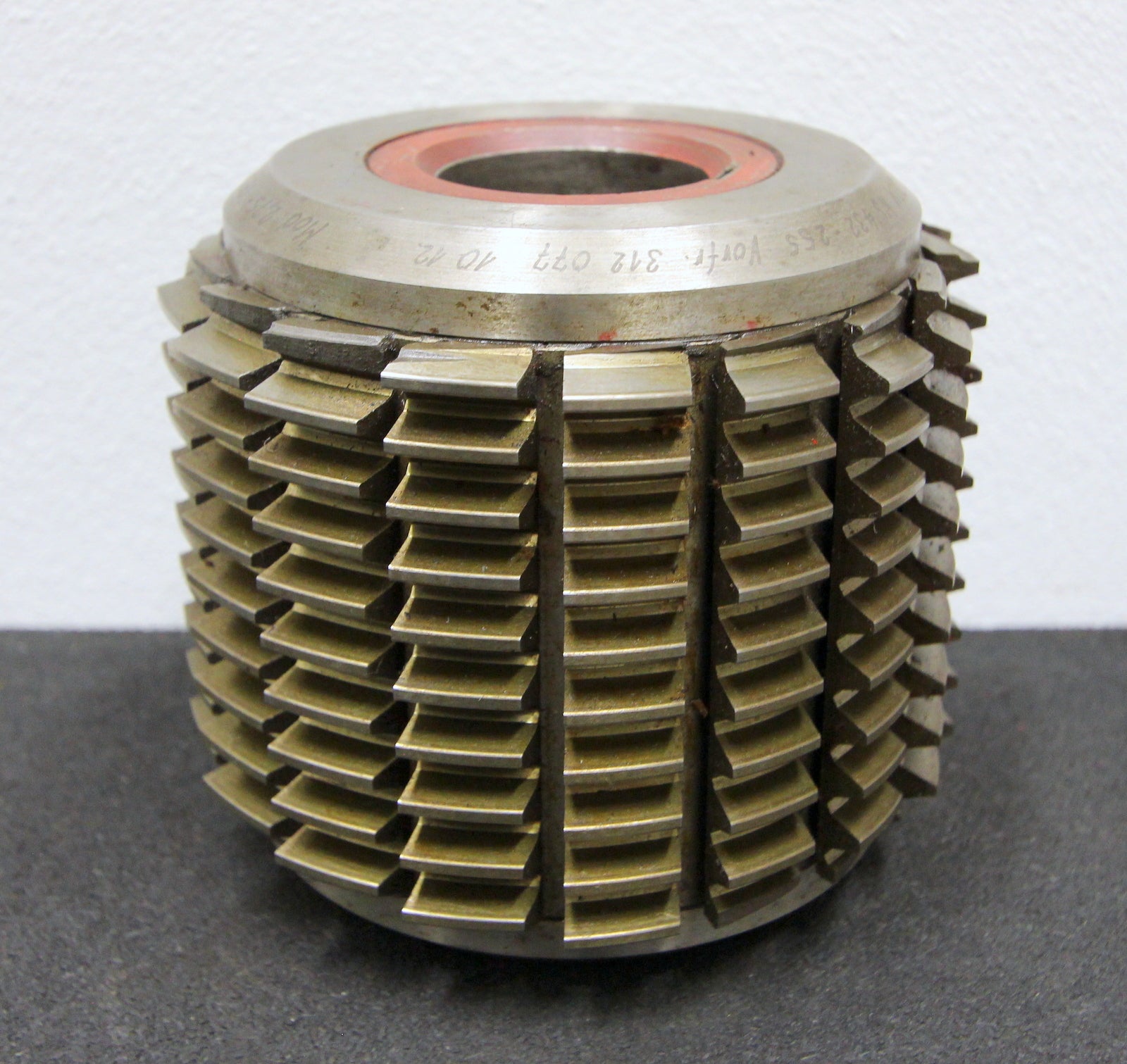 Bild des Artikels SAAZOR-Stollenwälzfräser-involute-spline-hob-Vorfräser-m=-2,75mm-19°50´-EGW