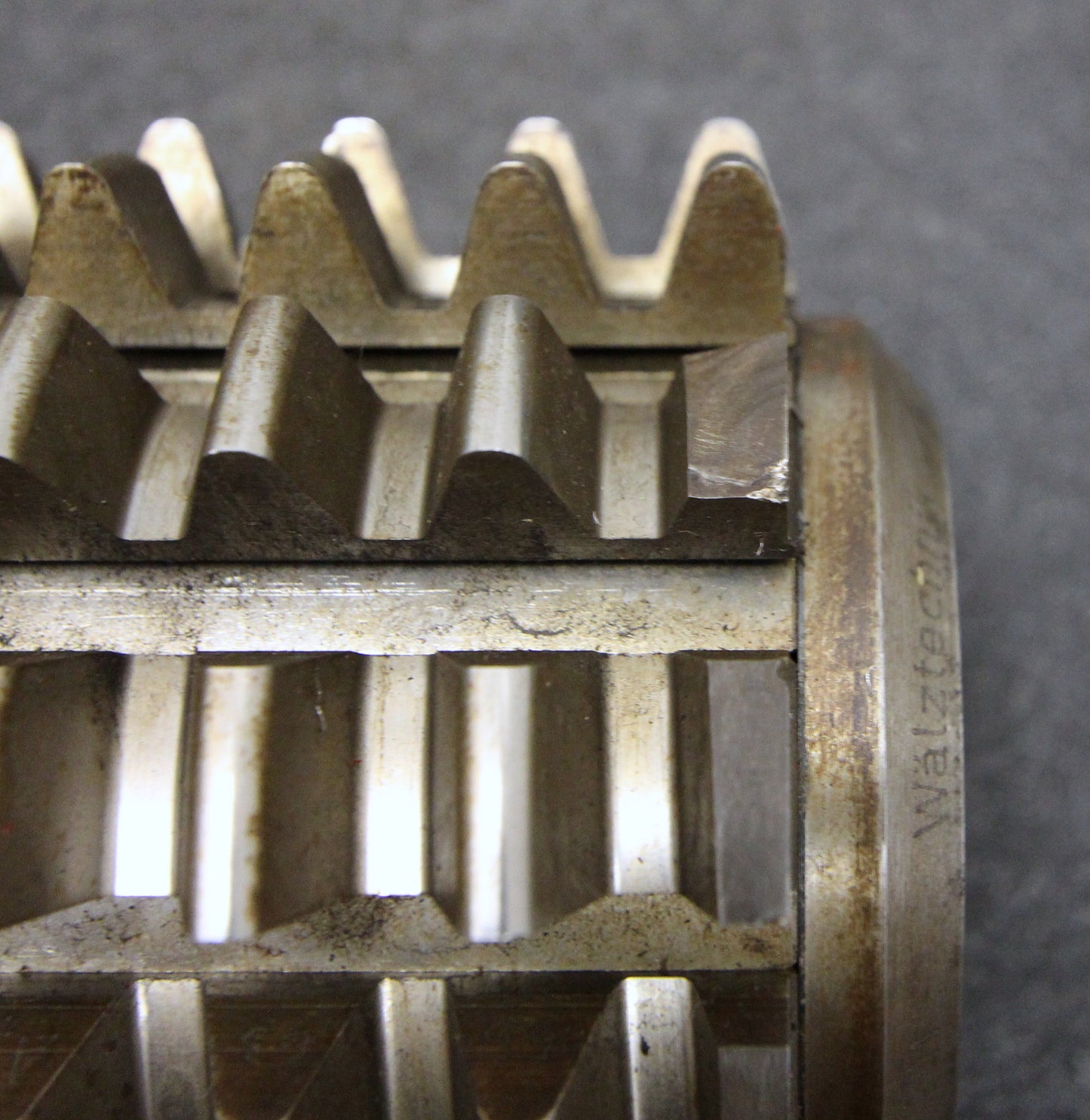 Bild des Artikels SAAZOR-Stollenwälzfräser-involute-spline-hob-Vorfräser-m-=-5mm-18°13´-EGW