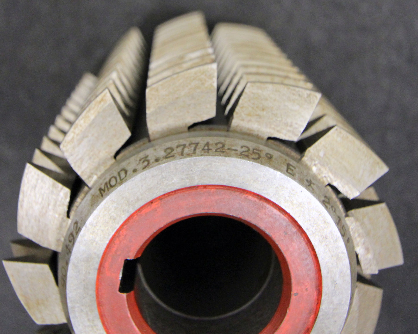 Bild des Artikels SAAZOR-Stollenwälzfräser-involute-spline-hob-m-=-3,27742mm-25°-EGW-Ø95x130xØ32mm