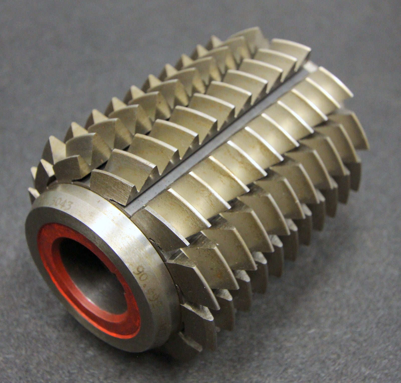Bild des Artikels SAAZOR-Stollenwälzfräser-involute-spline-hob-m-=-3,27742mm-25°-EGW-Ø95x130xØ32mm