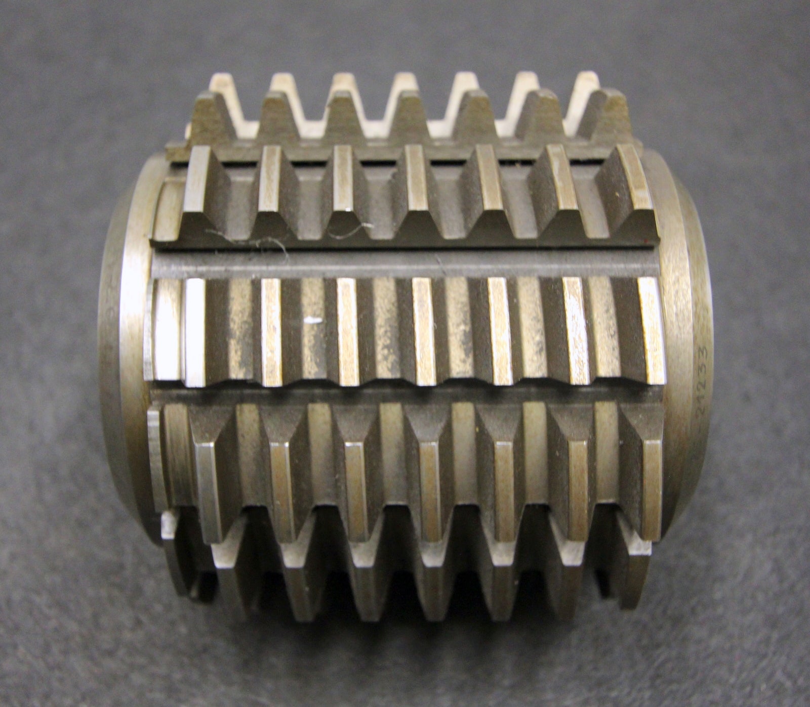 Bild des Artikels SAAZOR-Stollenwälzfräser-involute-spline-hob-Vorfräser-m-=-3,75mm-15°-EGW