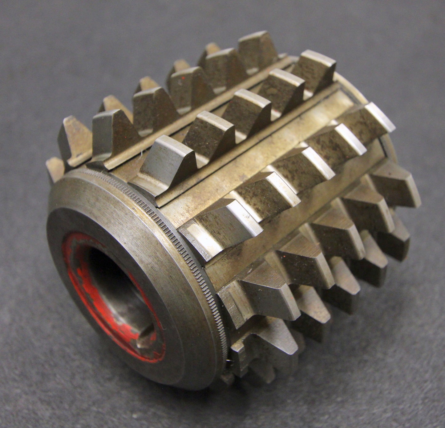 Bild des Artikels SAAZOR-Stollenwälzfräser-involute-spline-hob-m-=-5mm-18°13´-EGW-Ø105x105xØ32mm