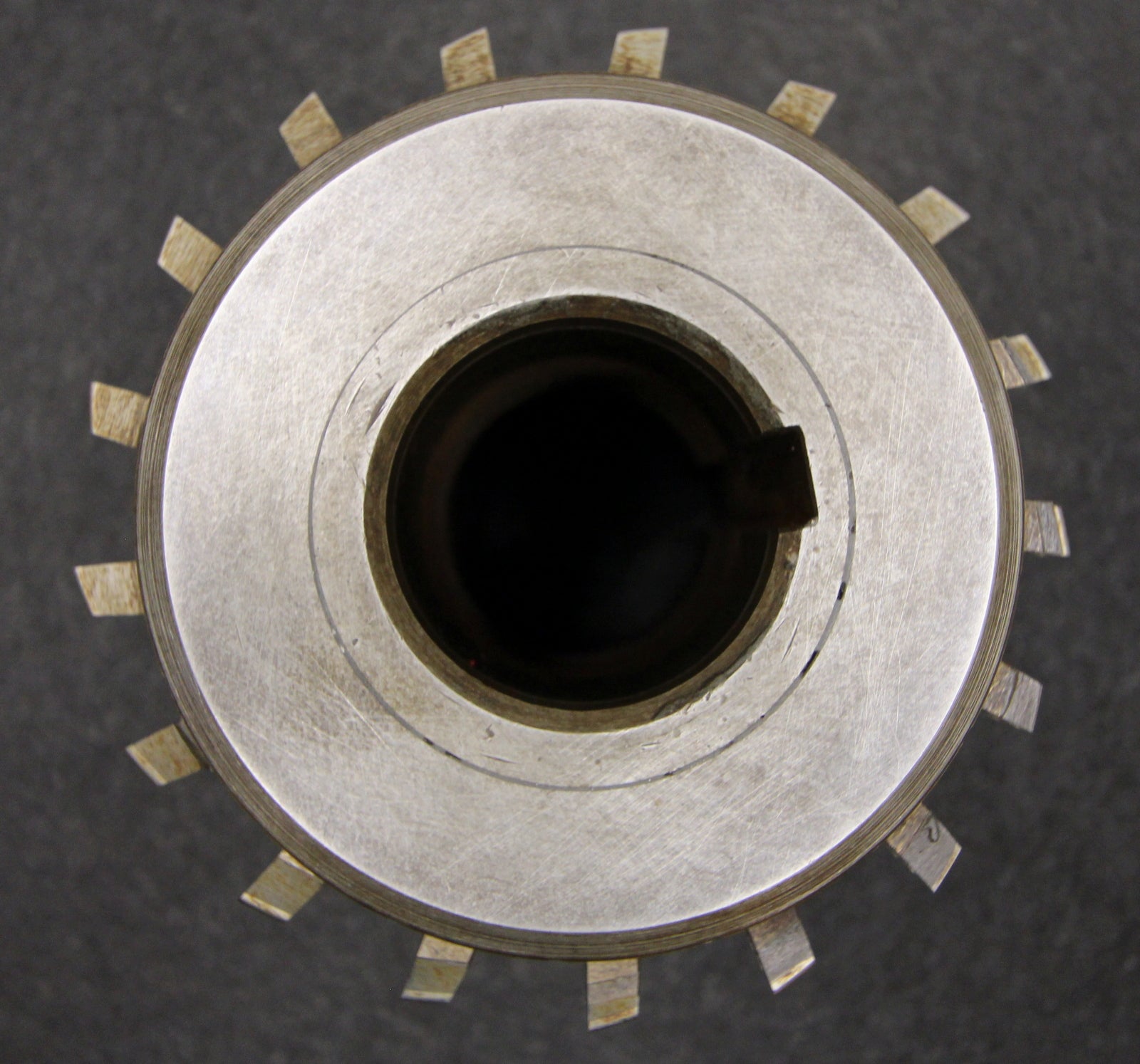 Bild des Artikels ESKA-Stollenwälzfräser-involute-spline-hob-Fertigfräser-DP6,35-m-=-4mm-BPII