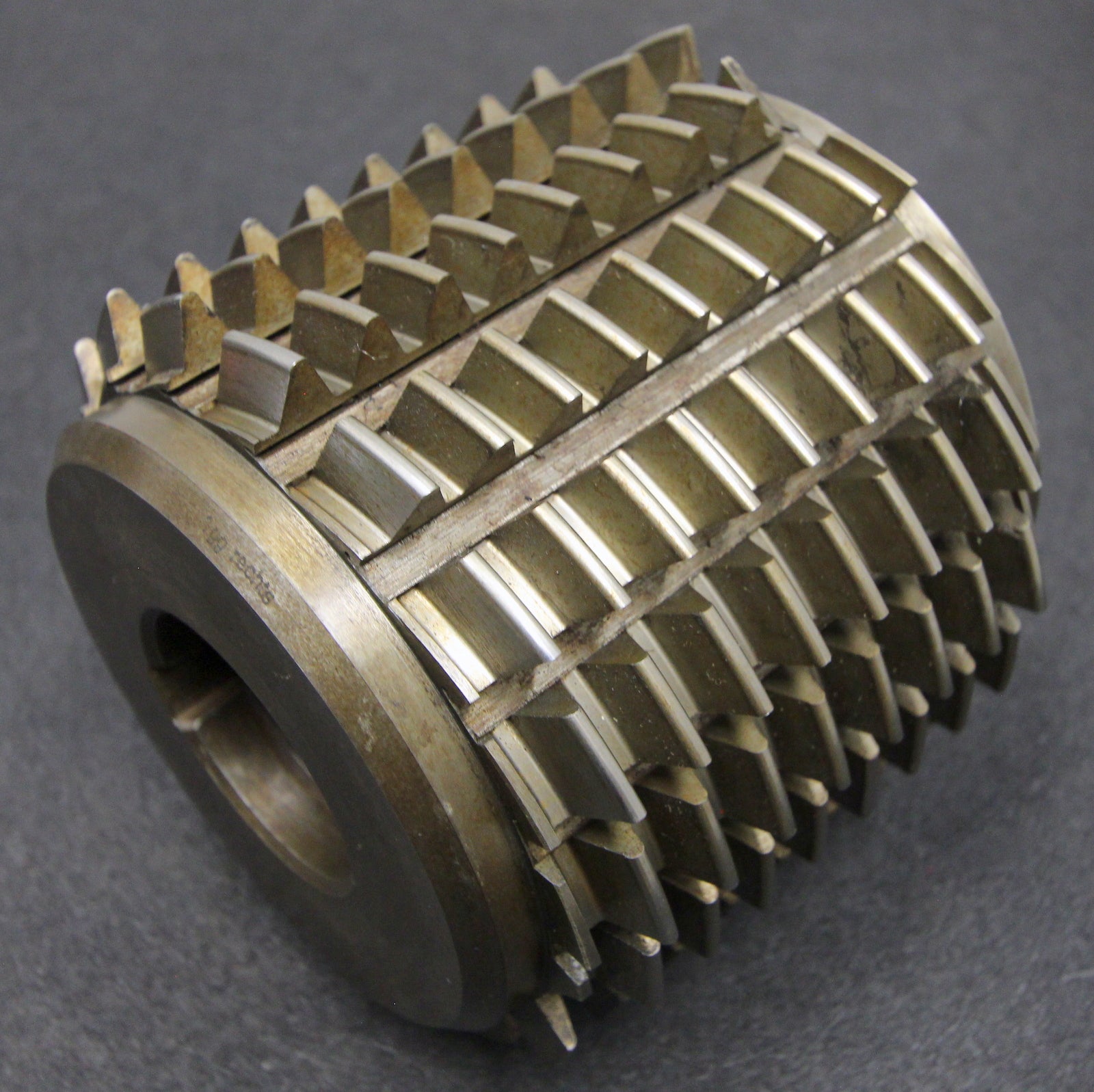 Bild des Artikels ESKA-Stollenwälzfräser-involute-spline-hob-Fertigfräser-DP6,35-20°-EGW-1gg.-R