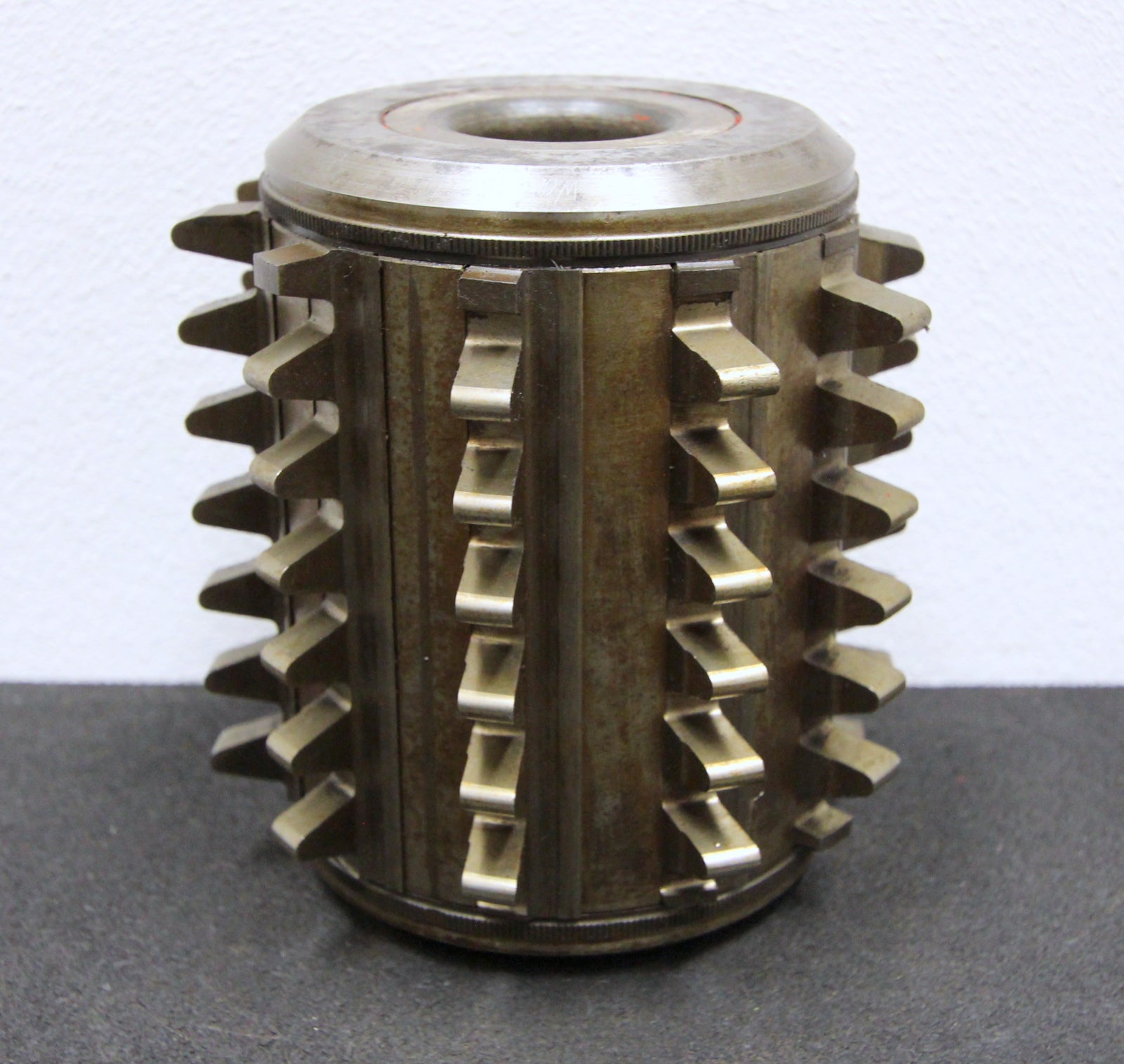 Bild des Artikels SAAZOR-Stollenwälzfräser-involute-spline-hob-m-=-4,9mm-15°-EGW-Ø120x130xØ32mm