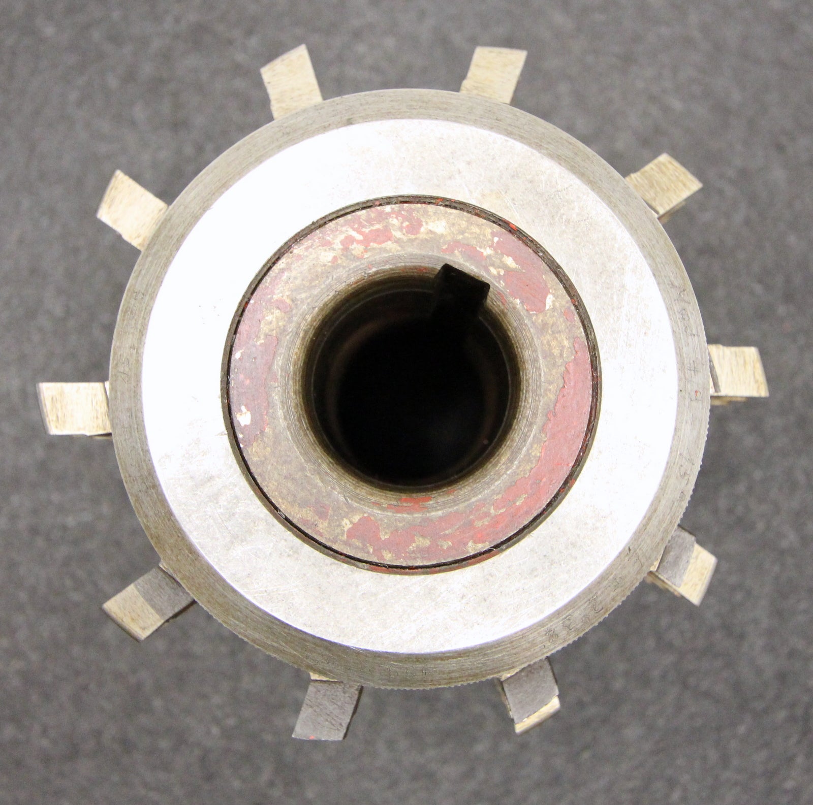 Bild des Artikels SAAZOR-Stollenwälzfräser-involute-spline-hob-m-=-4,9mm-15°-EGW-Ø120x130xØ32mm