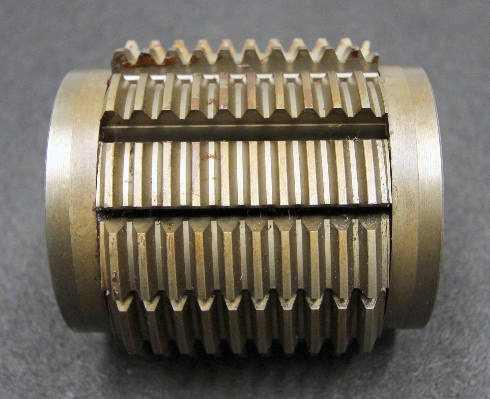 Bild des Artikels S.U.-Vollstahlwälzfräser-gear-hob-m-=-2mm-25°-EGW-Ø80x90xØ27mm-LKN-1gg.-R