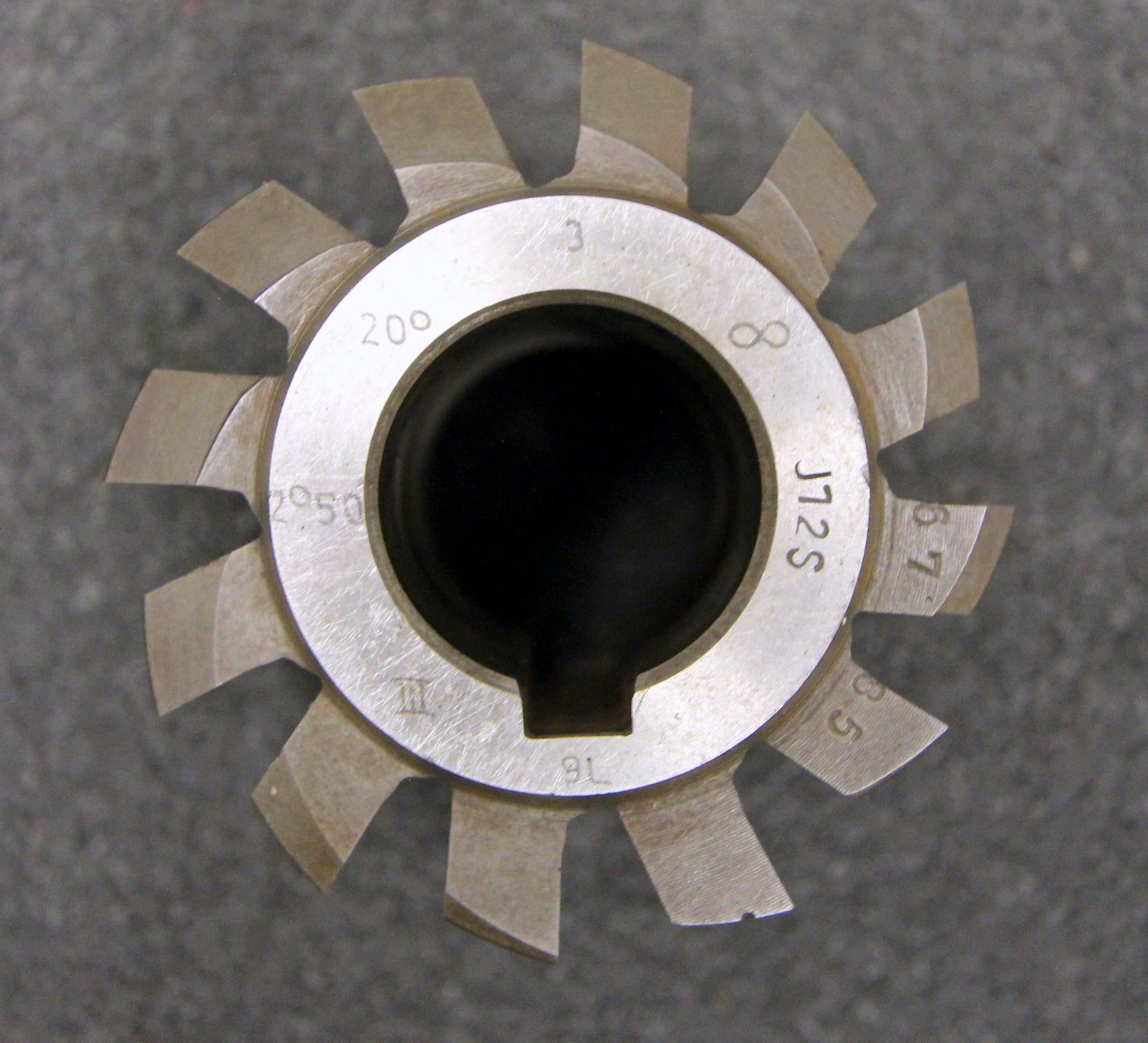 Bild des Artikels Vollstahlwälzfräser-gear-hob-m-=-3mm-BP-III-nach-DIN3972-20°-EGW-Ø65x70xØ27mm