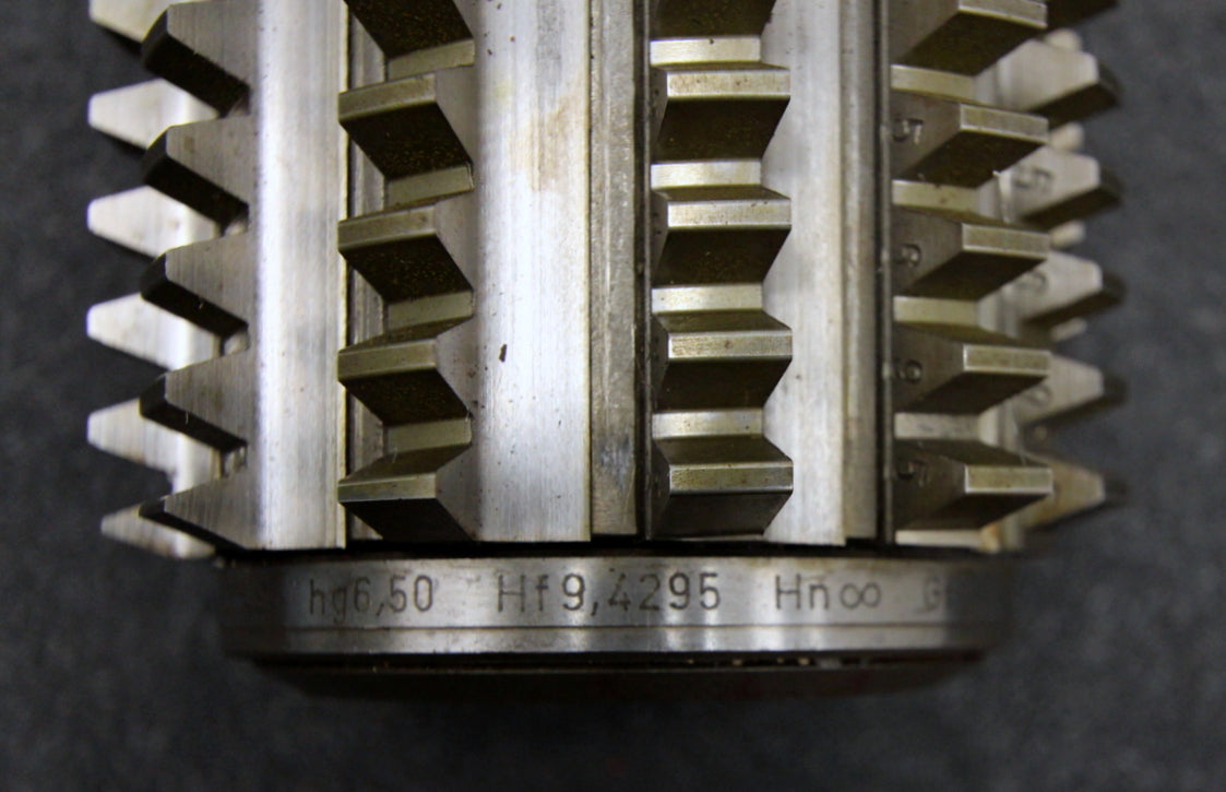 Bild des Artikels KLINGELNBERG-Stollenwälzfräser-involute-spline-hob-Fertigfräser-m-=-3mm