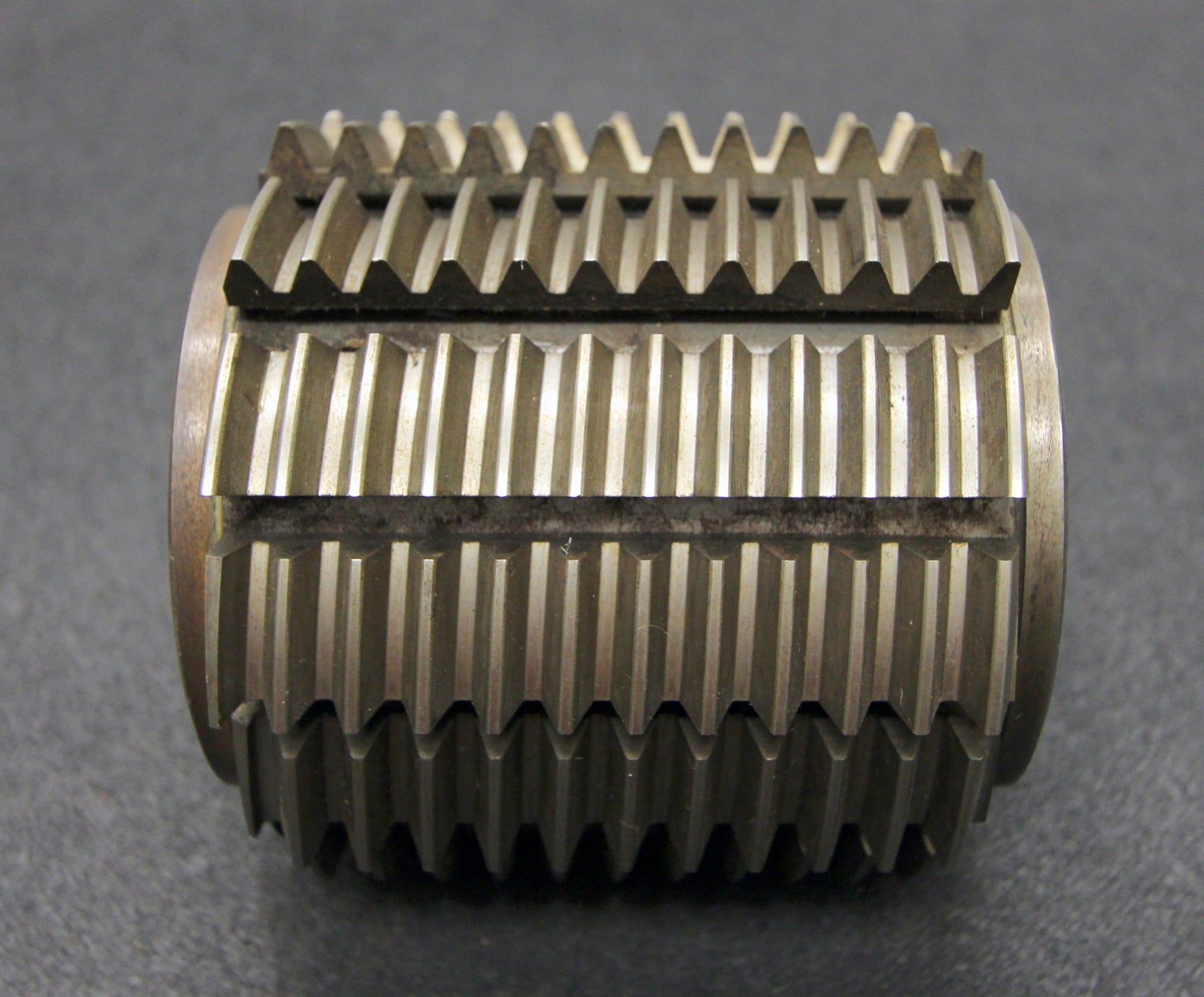 Bild des Artikels LEIMBACH-Stollenwälzfräser-involute-spline-hob-m-=-2,5mm-BP-III-DIN3972-2gg.-L