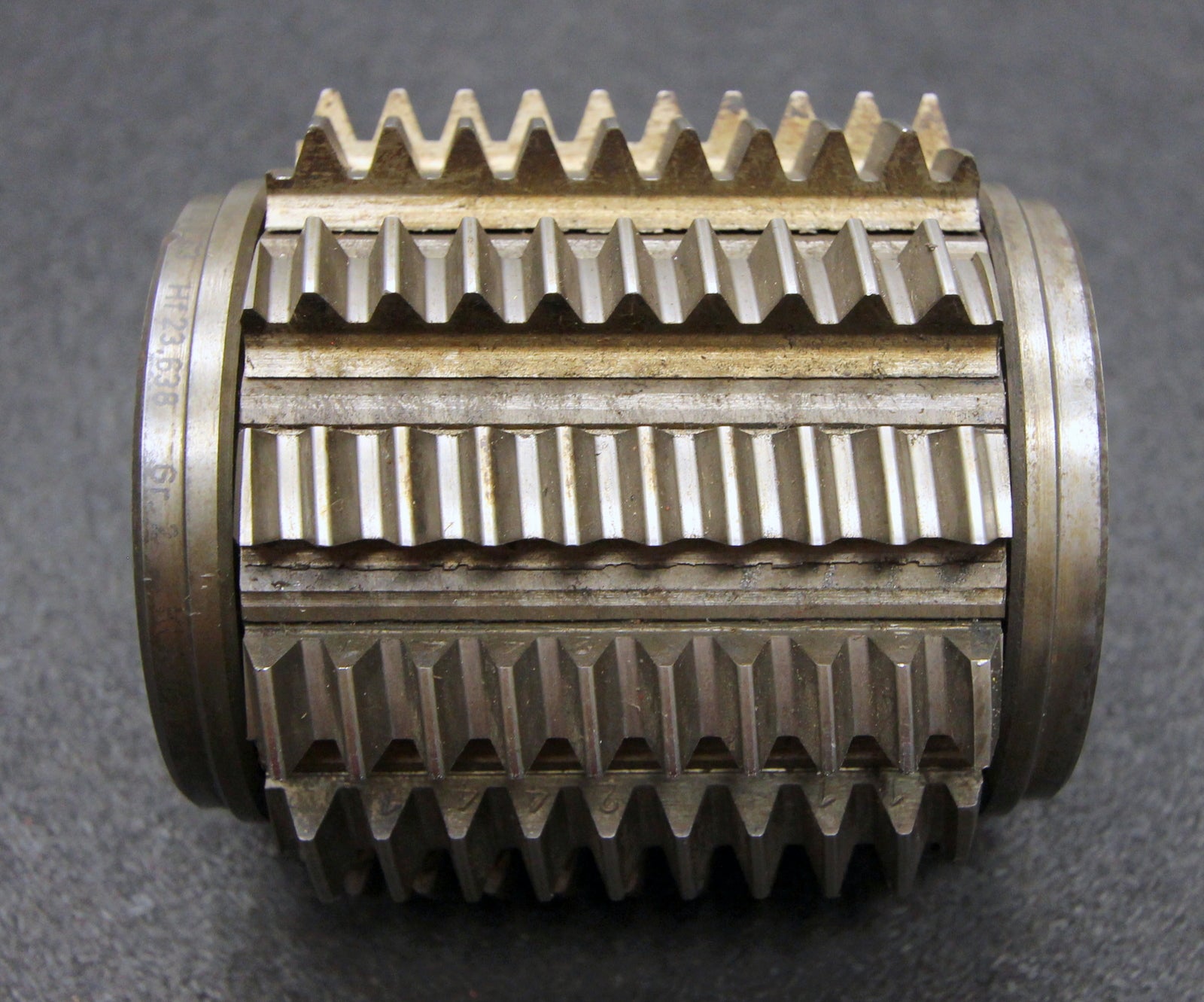 Bild des Artikels KLINGELNBERG-Stollenwälzfräser-involute-spline-hob-Vorfräser-m-=-2,5mm-BP-III