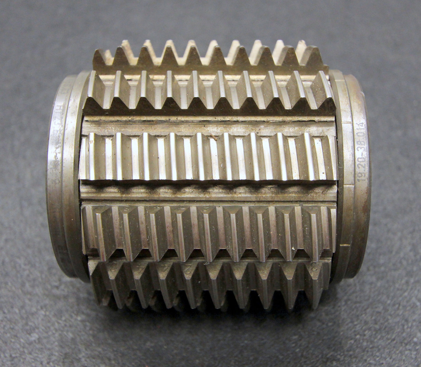 Bild des Artikels KLINGELNBERG-Stollenwälzfräser-involute-spline-hob-Vorfräser-m-=-2,5mm