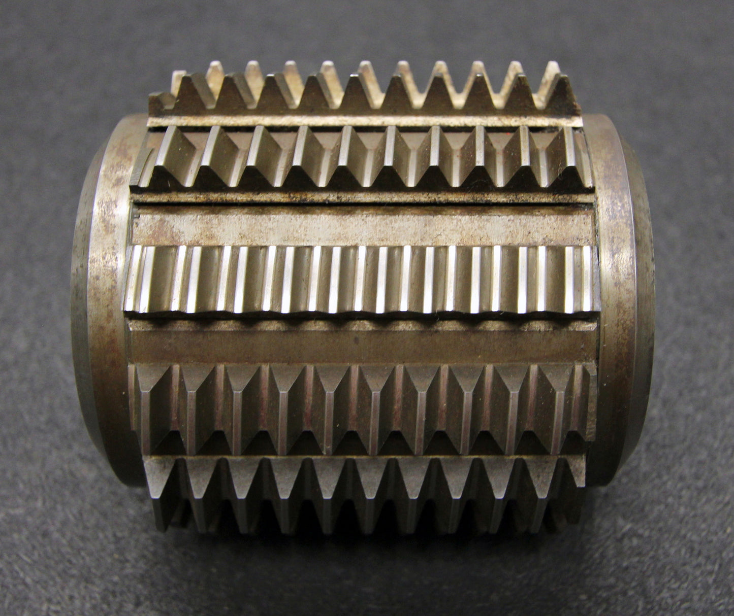 Bild des Artikels SAAZOR-Stollenwälzfräser-involute-spline-hob-m-=-2,5mm-BP-III-Ø100x105xØ32mm