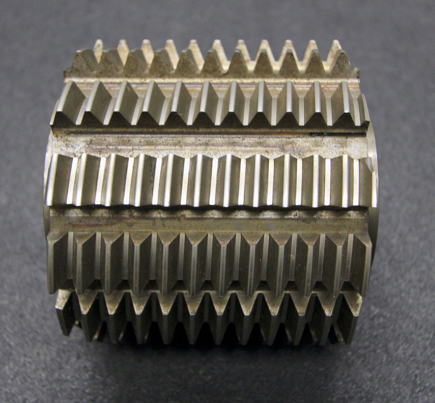 Bild des Artikels LEIMBACH-Stollenwälzfräser-involute-spline-hob-m-=-2,5mm-BP-III-2gg.-L